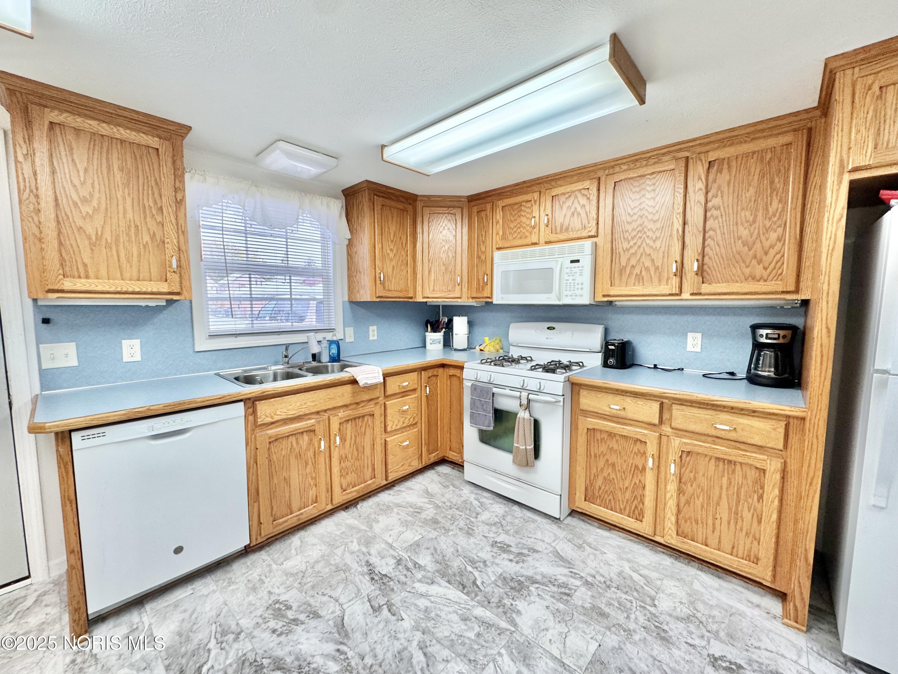 1509 Lakewood Street