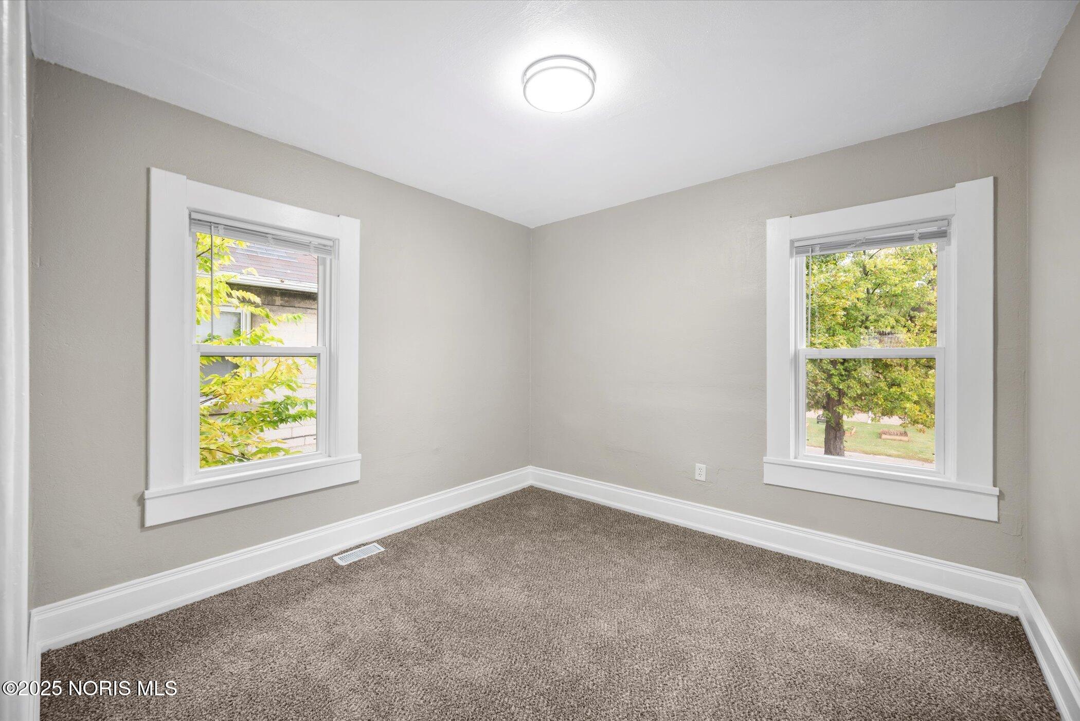 187 E Broadway Street