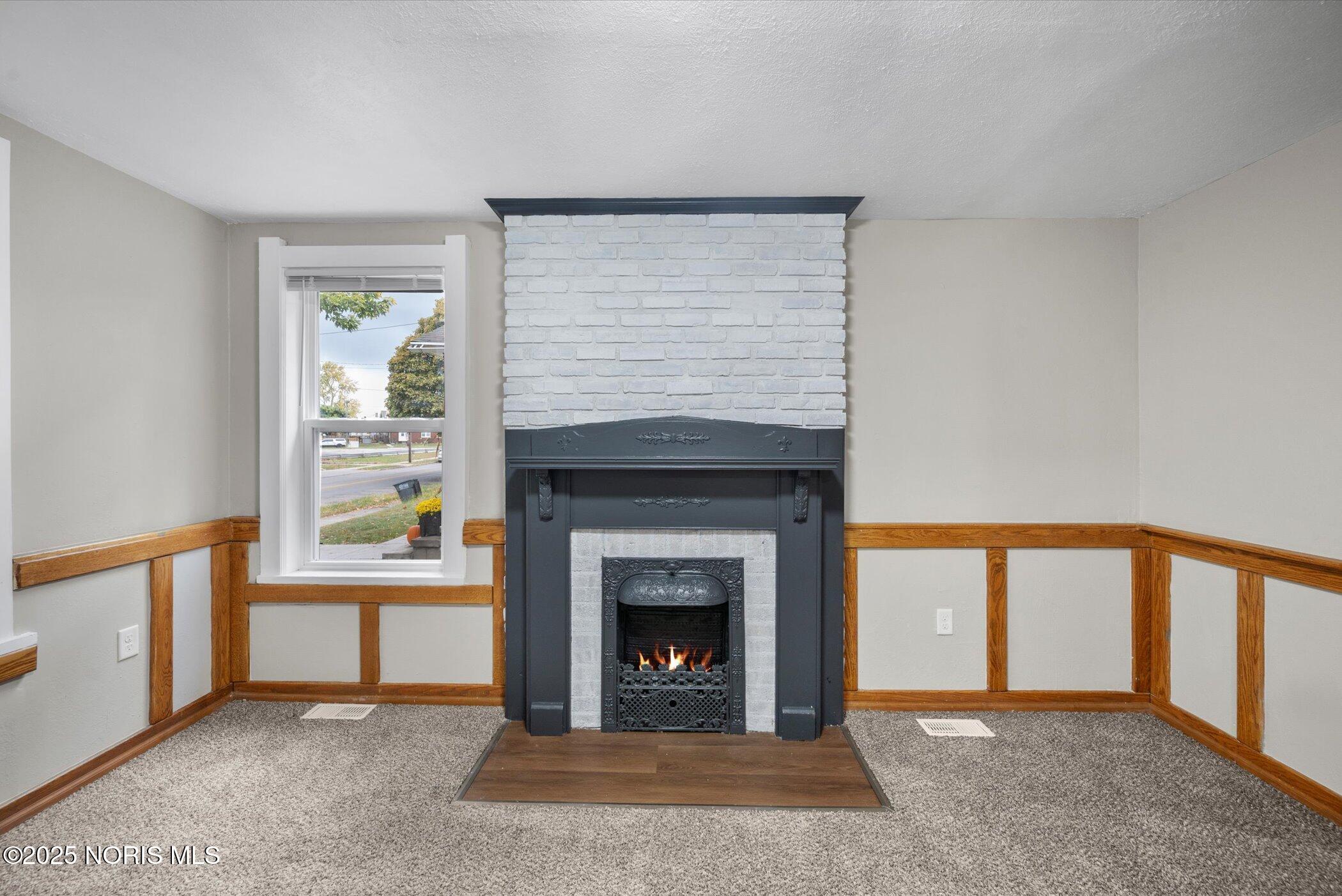 187 E Broadway Street