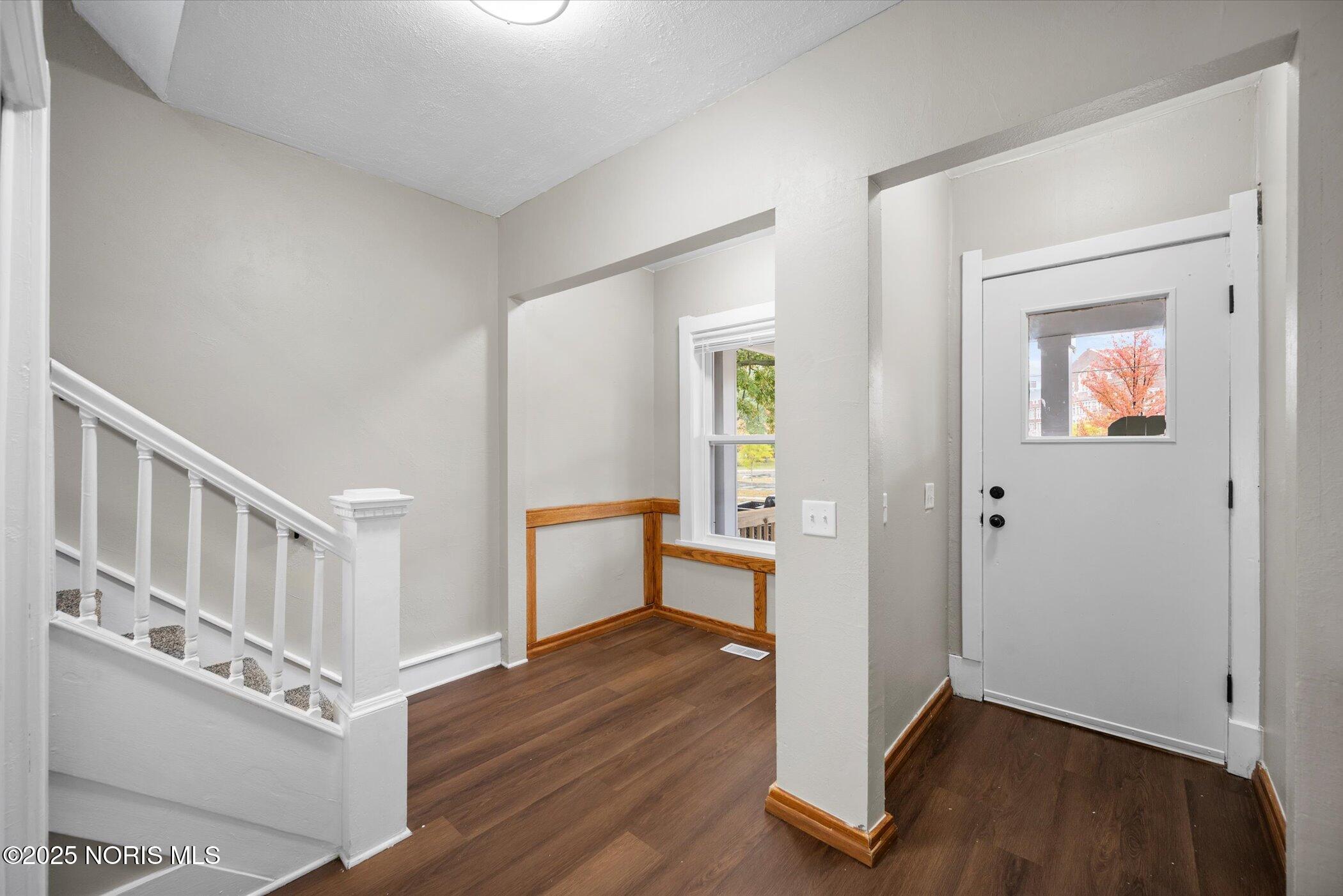 187 E Broadway Street