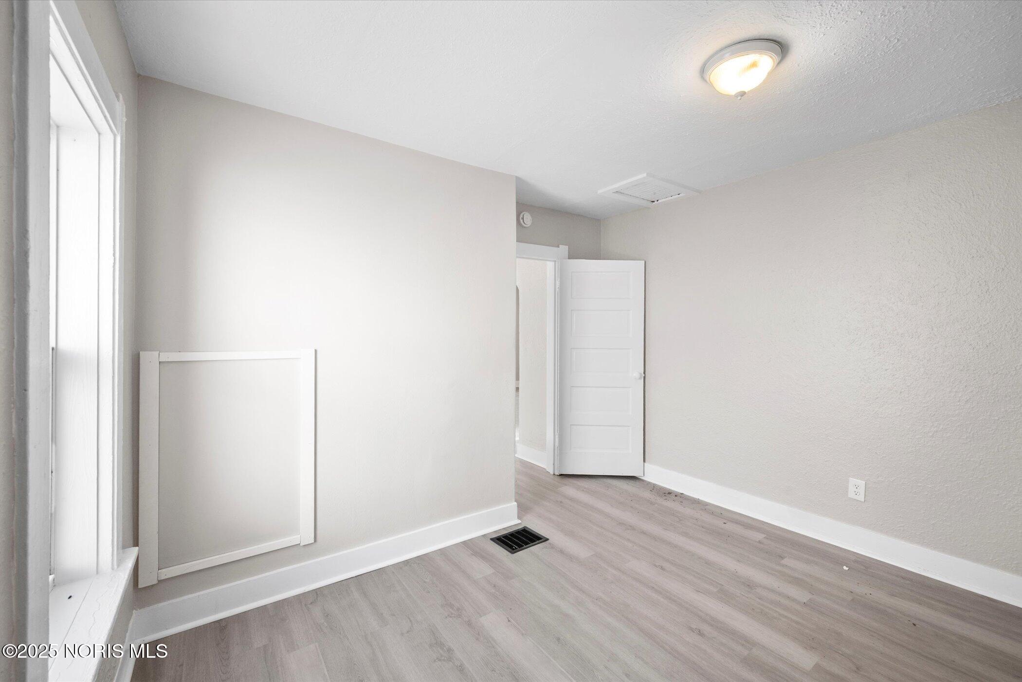 3907 Lagrange Street