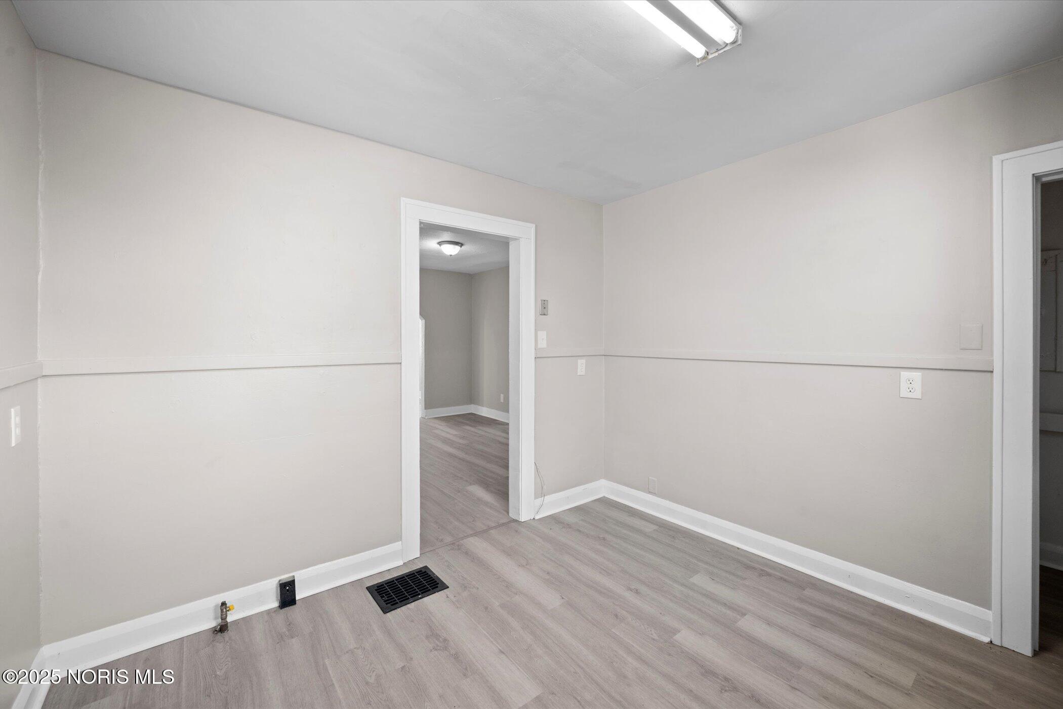 3907 Lagrange Street