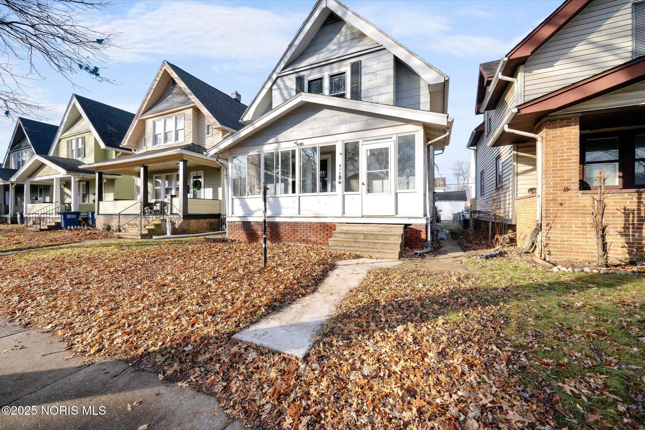816 Geneva Avenue