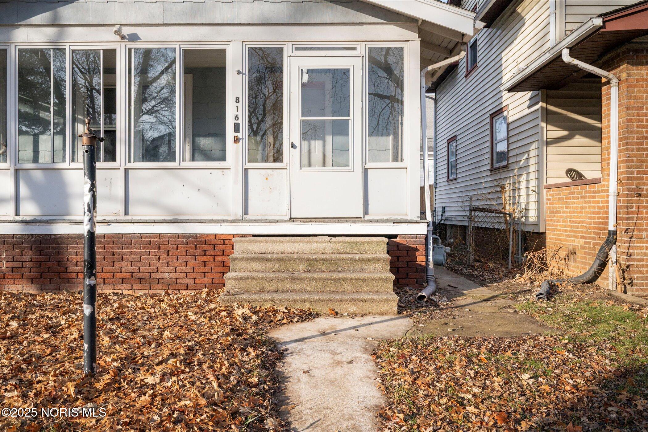 816 Geneva Avenue