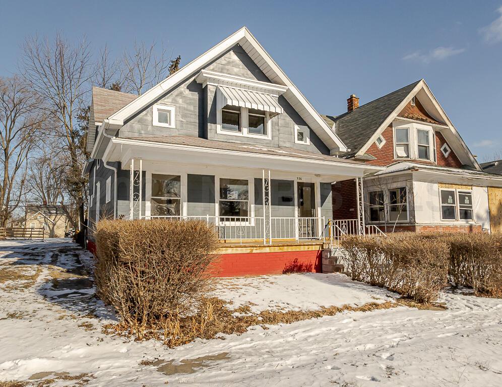 936 Orchard Street
