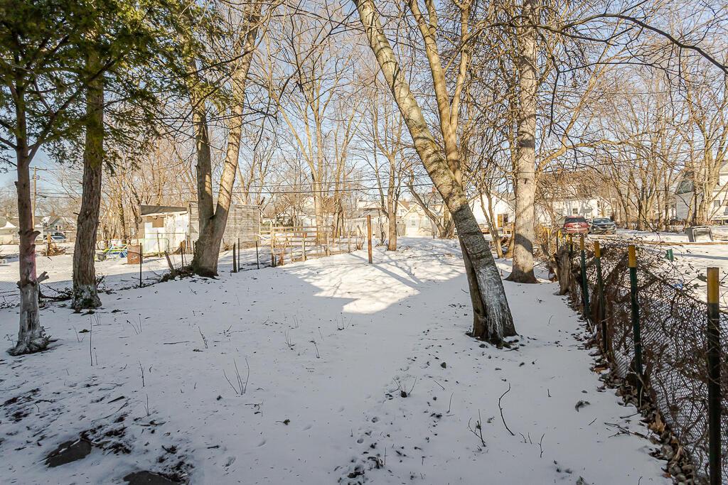 936 Orchard Street