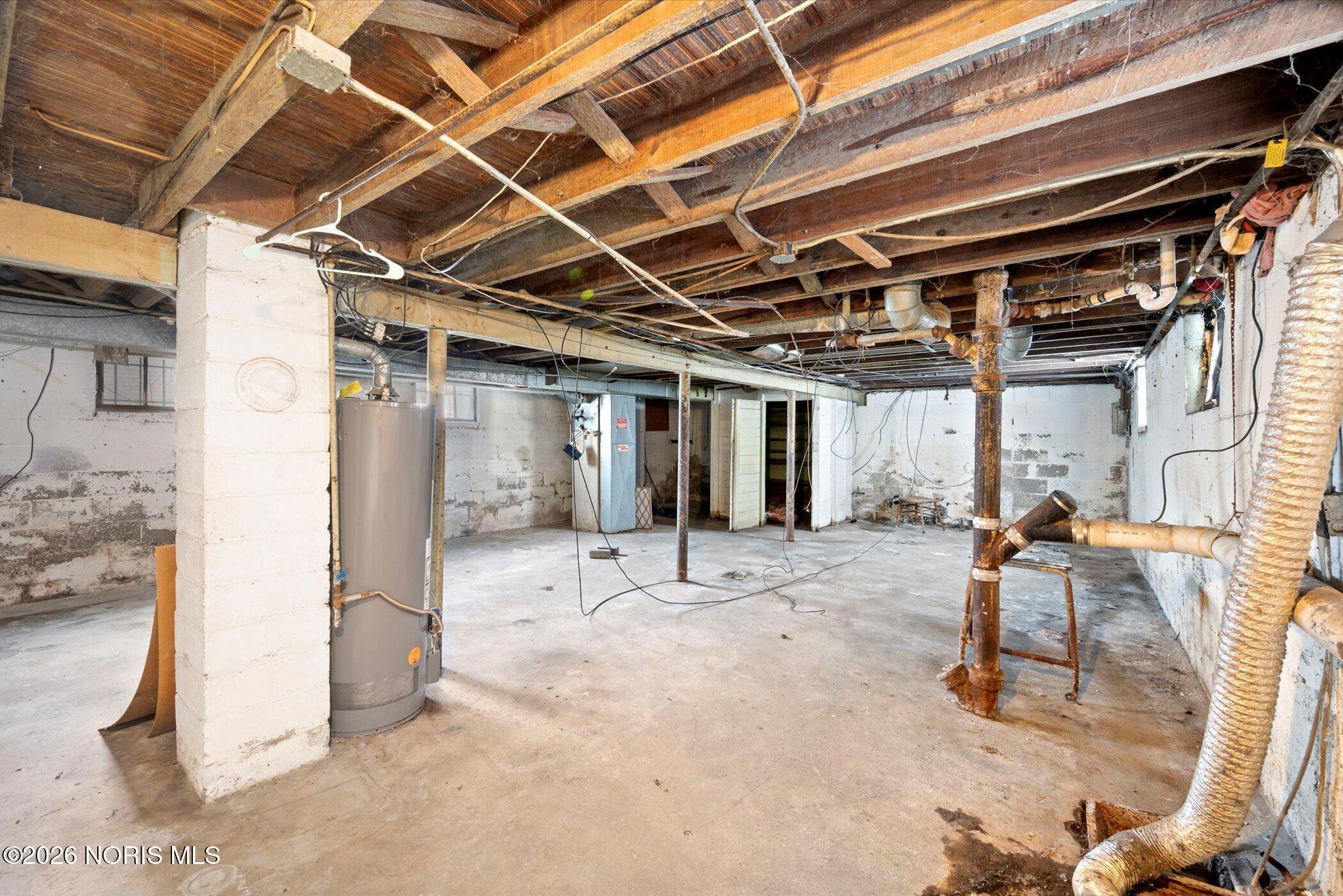 910 Woodward Avenue