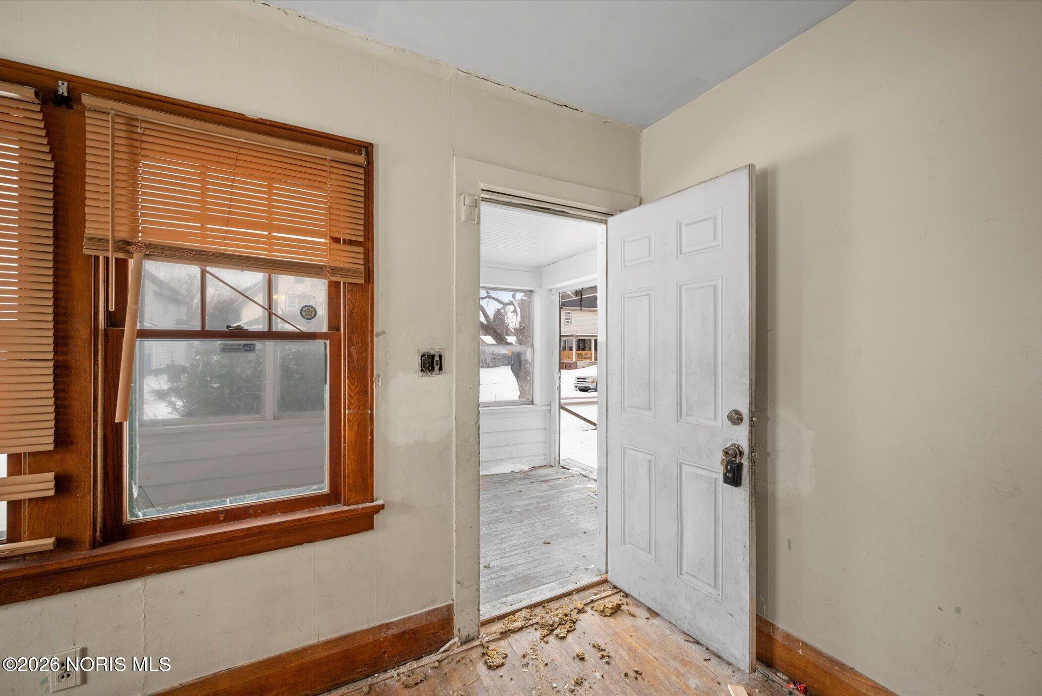 910 Woodward Avenue