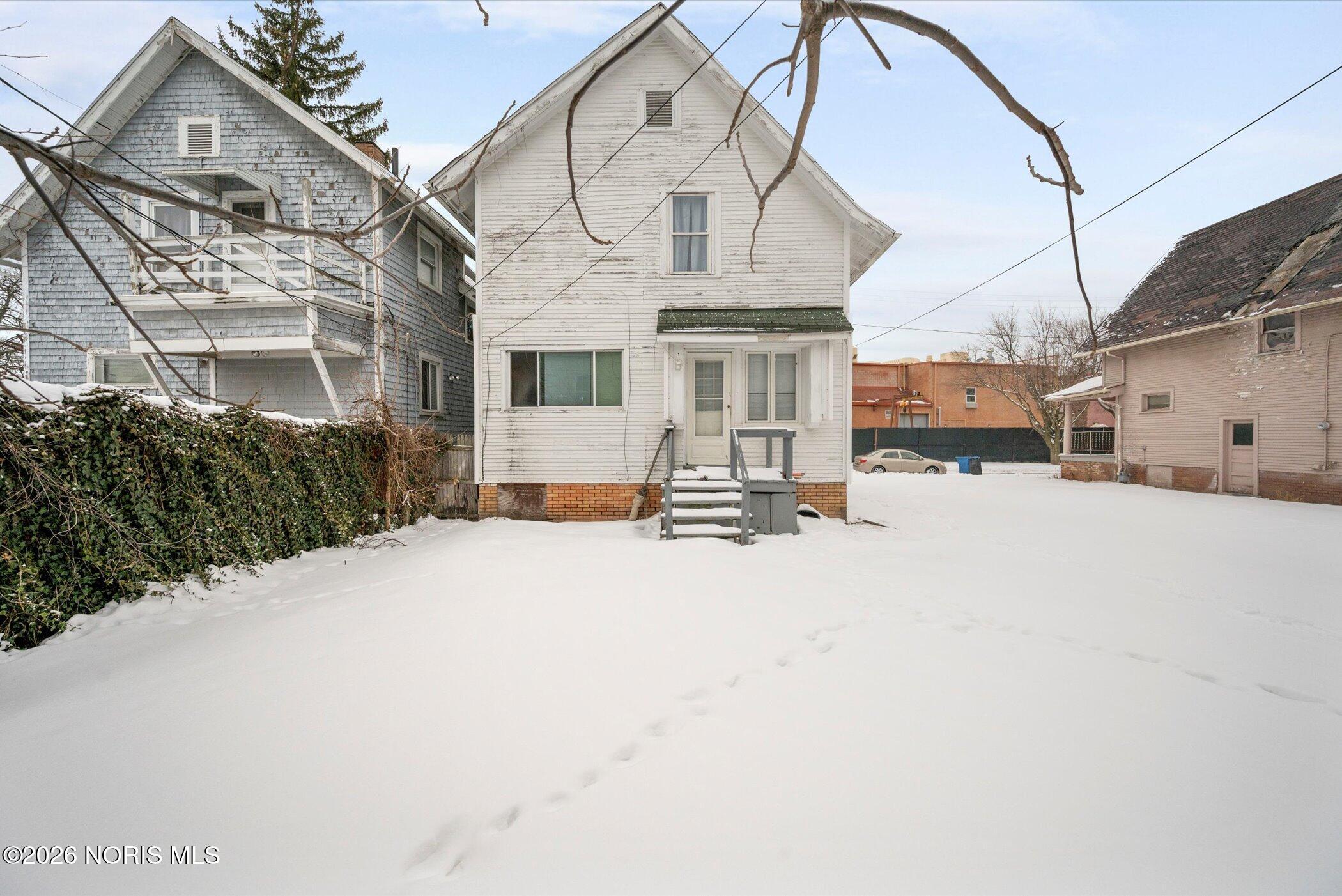 1023 Shadowlawn Drive