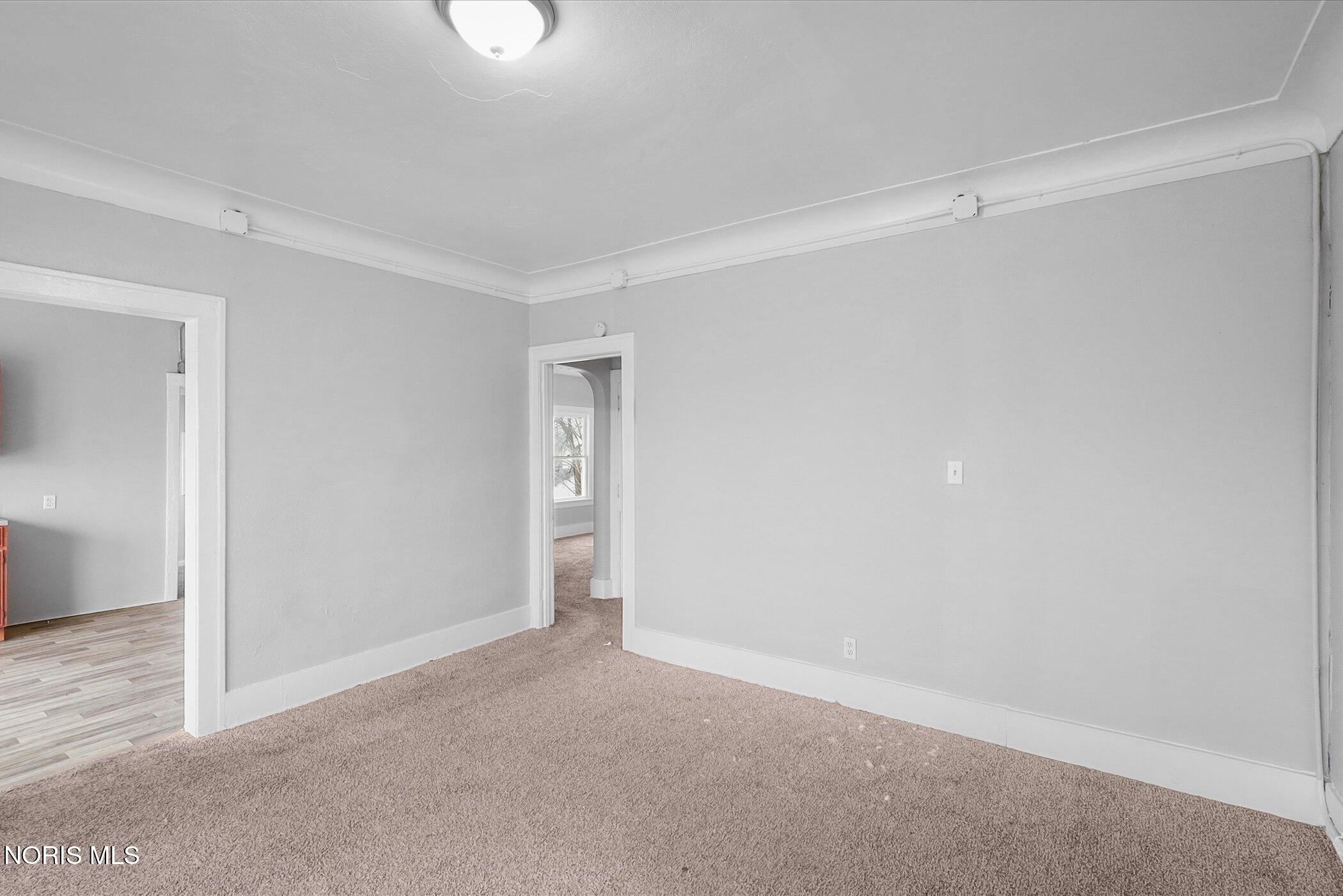 1752 Arlington Avenue