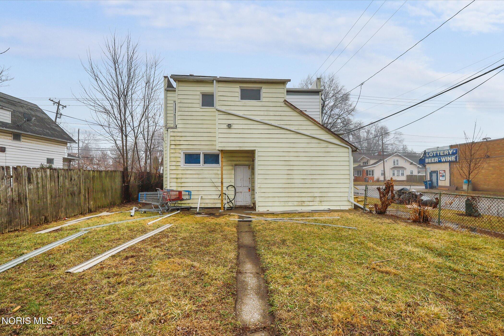 1752 Arlington Avenue