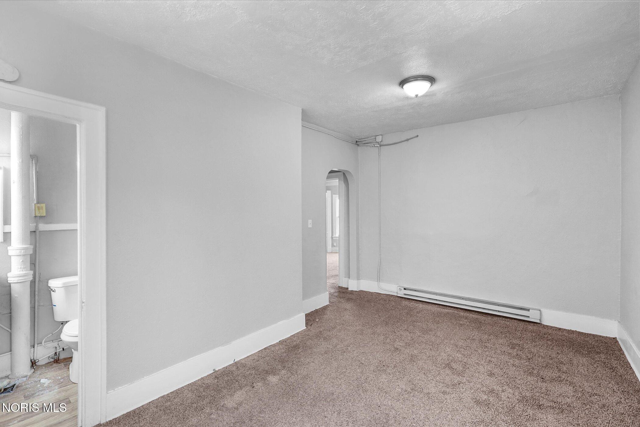 1752 Arlington Avenue