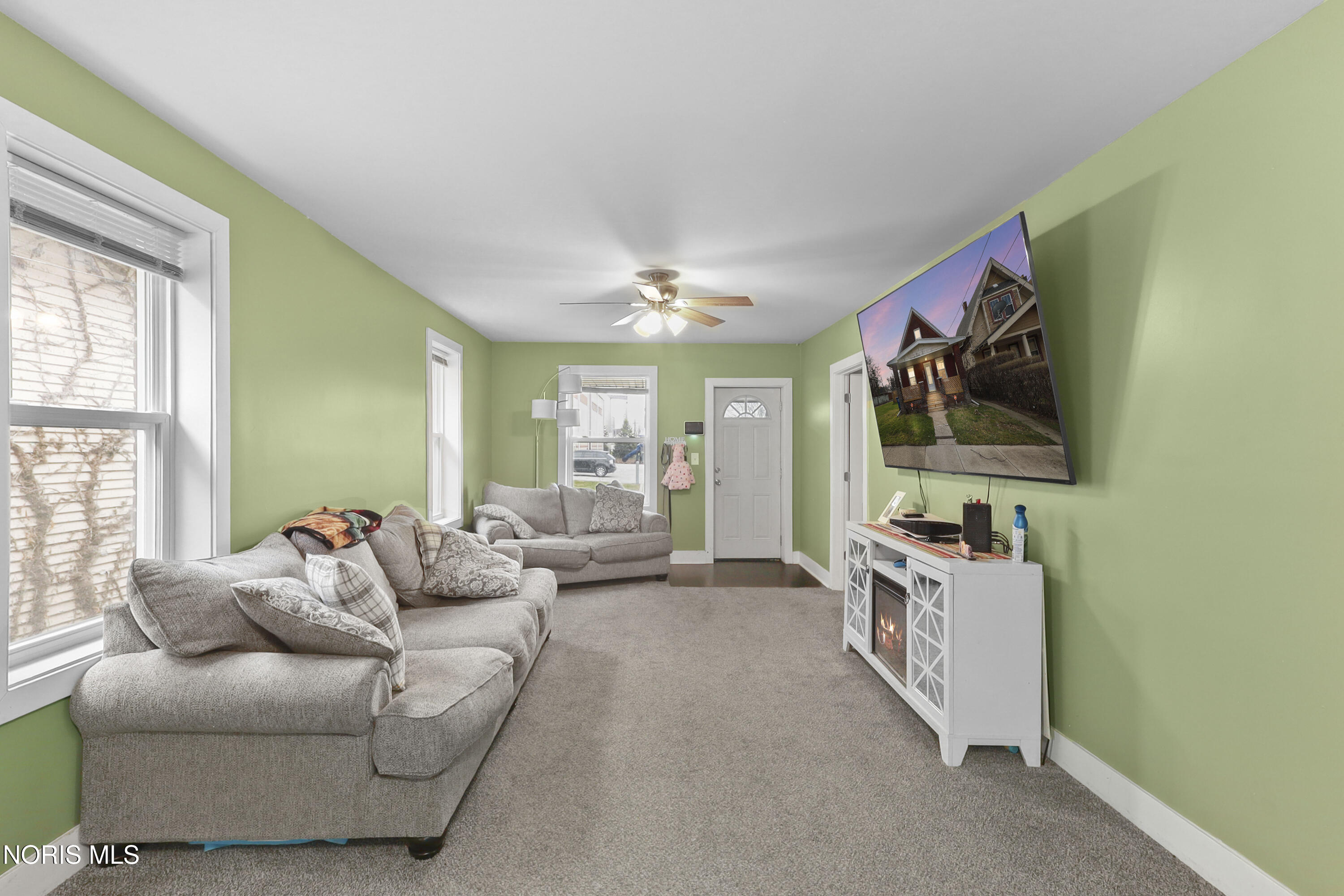 2240 Valentine Street