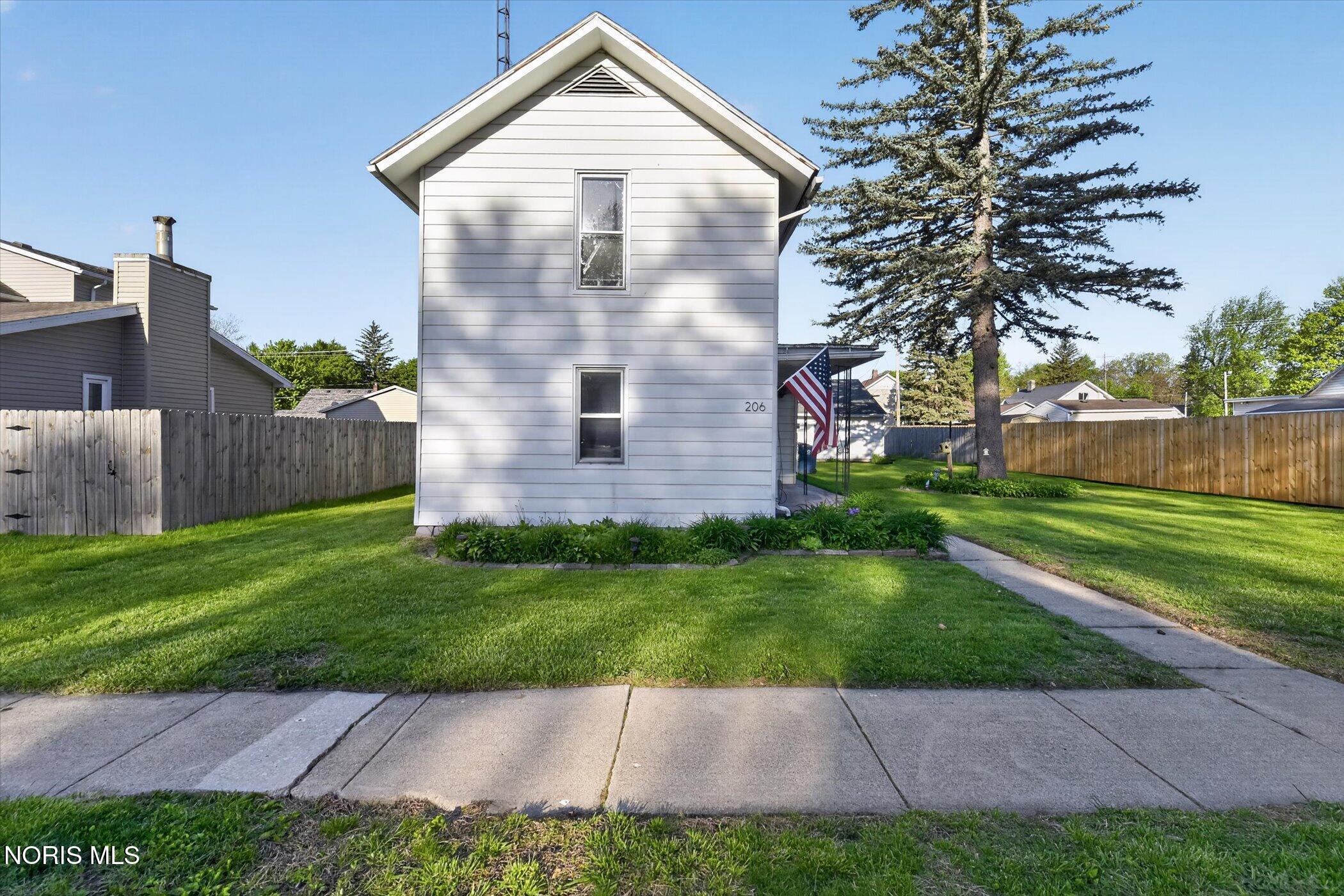 206 Franklin Avenue