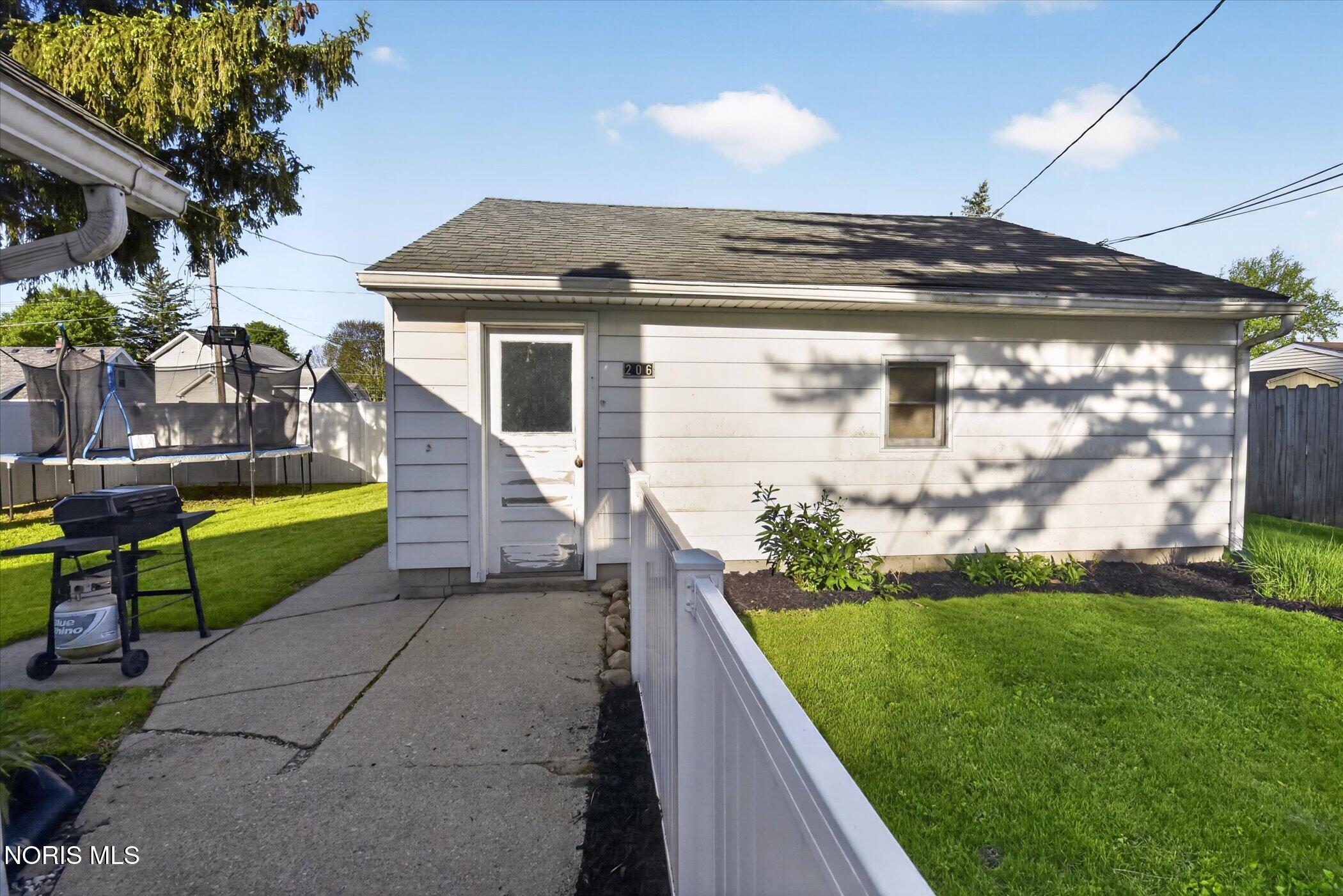 206 Franklin Avenue