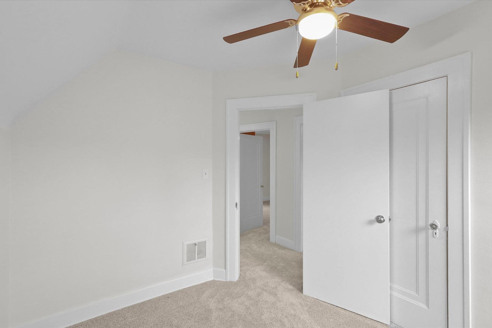 446 W Capistrano Avenue