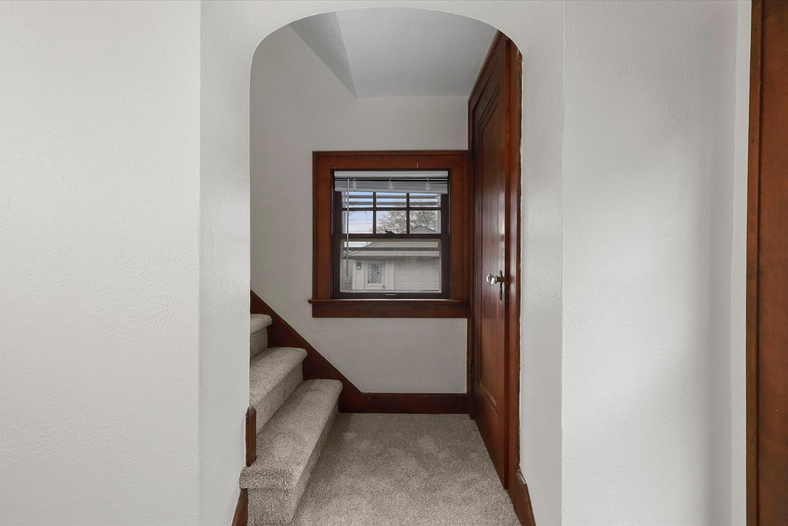 446 W Capistrano Avenue