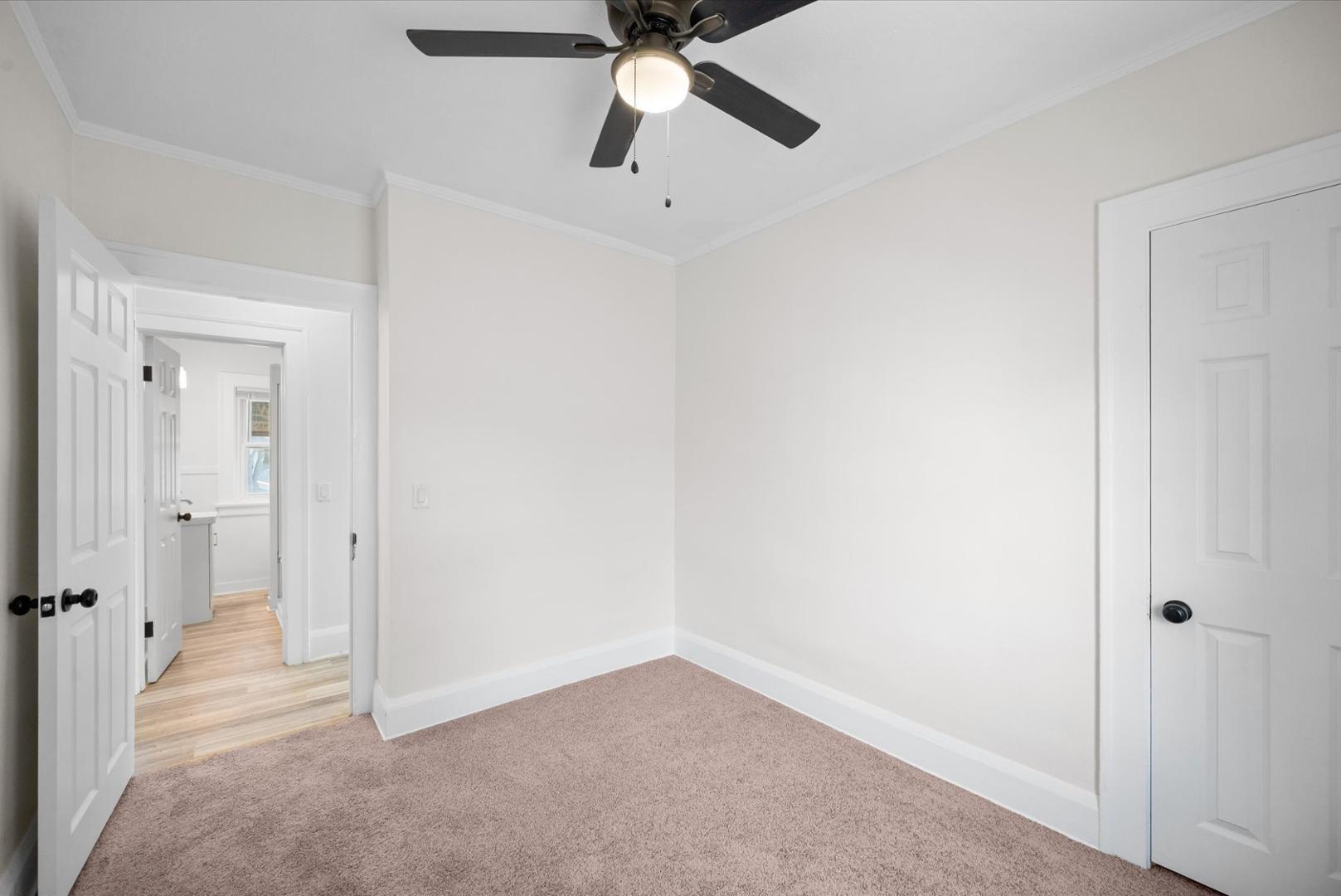316 Morrison Drive, Upper