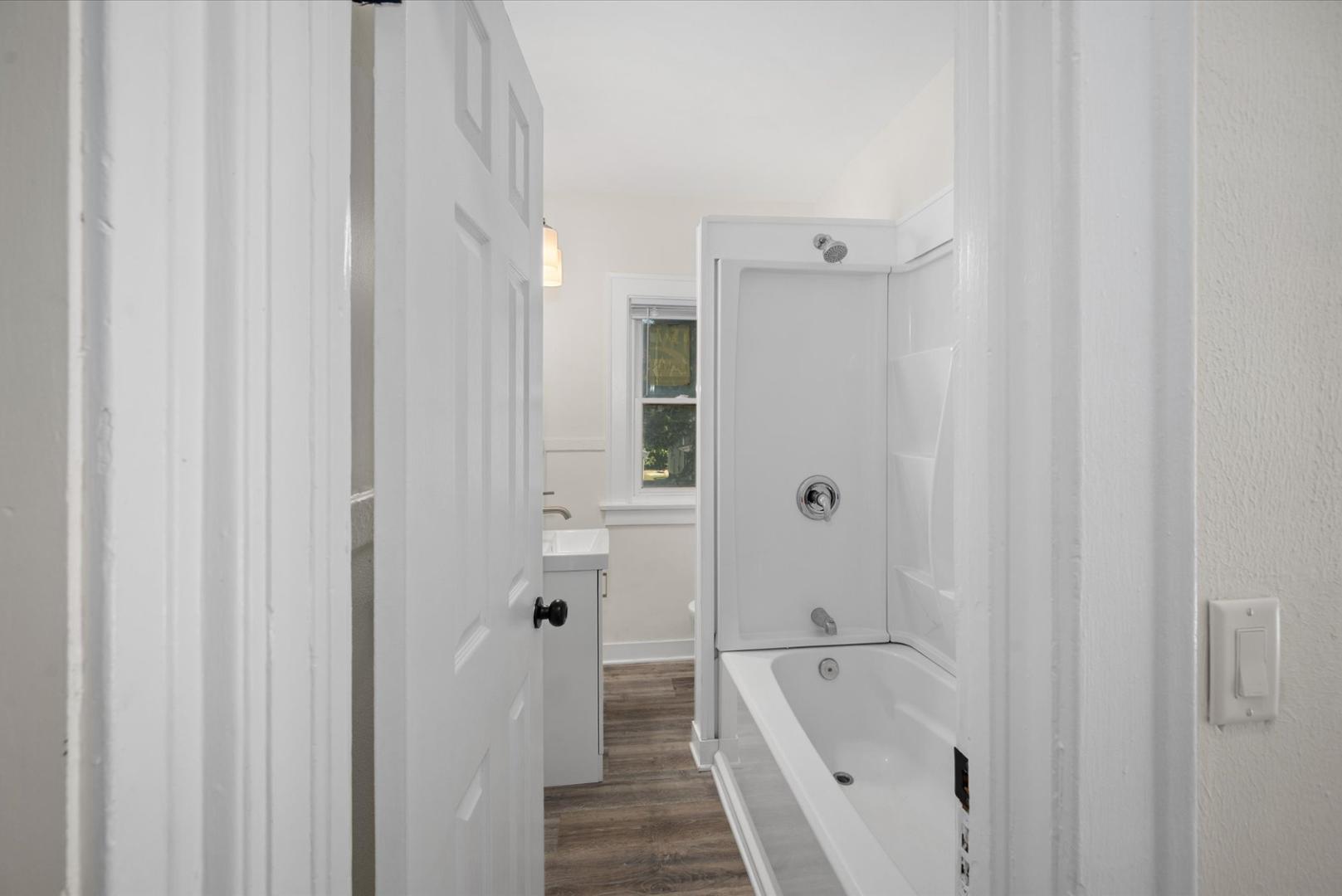 316 Morrison Drive, Upper