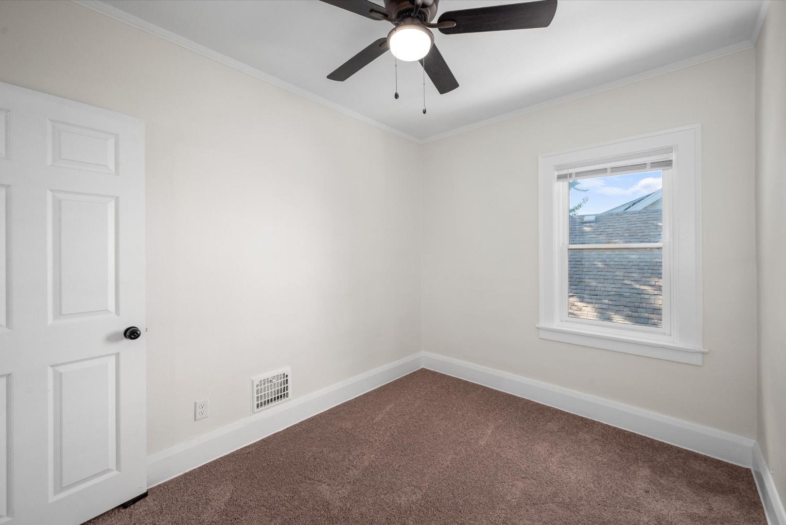 316 Morrison Drive, Upper