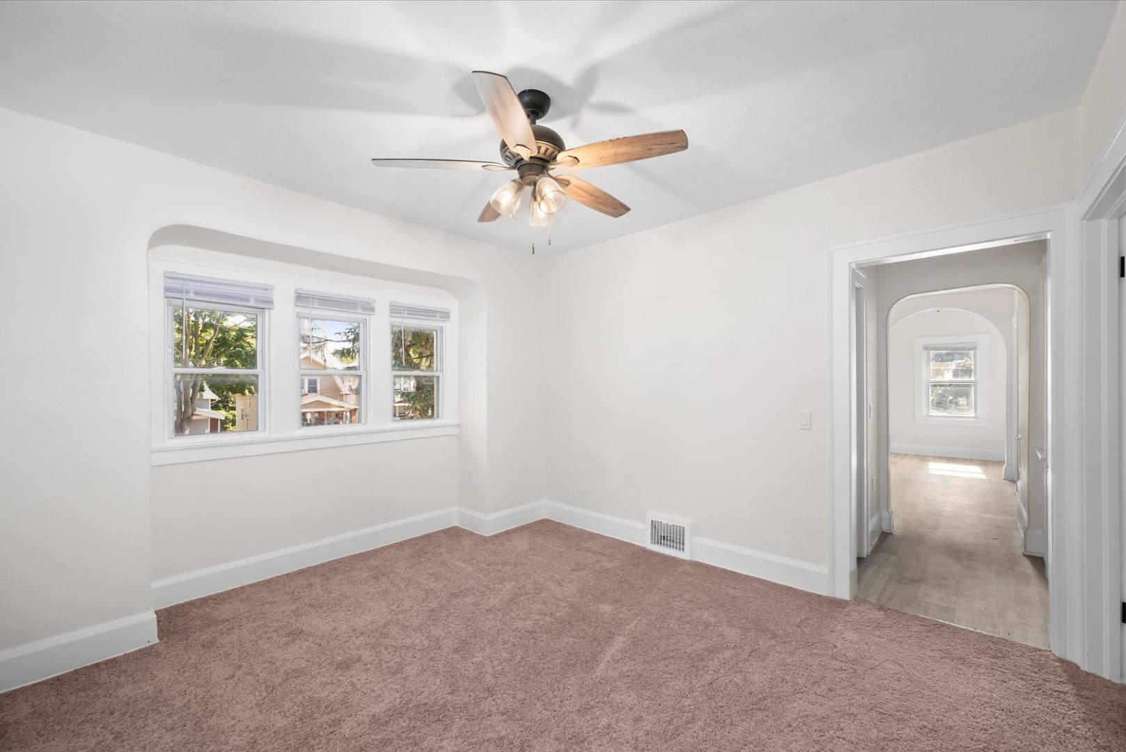 316 Morrison Drive, Upper