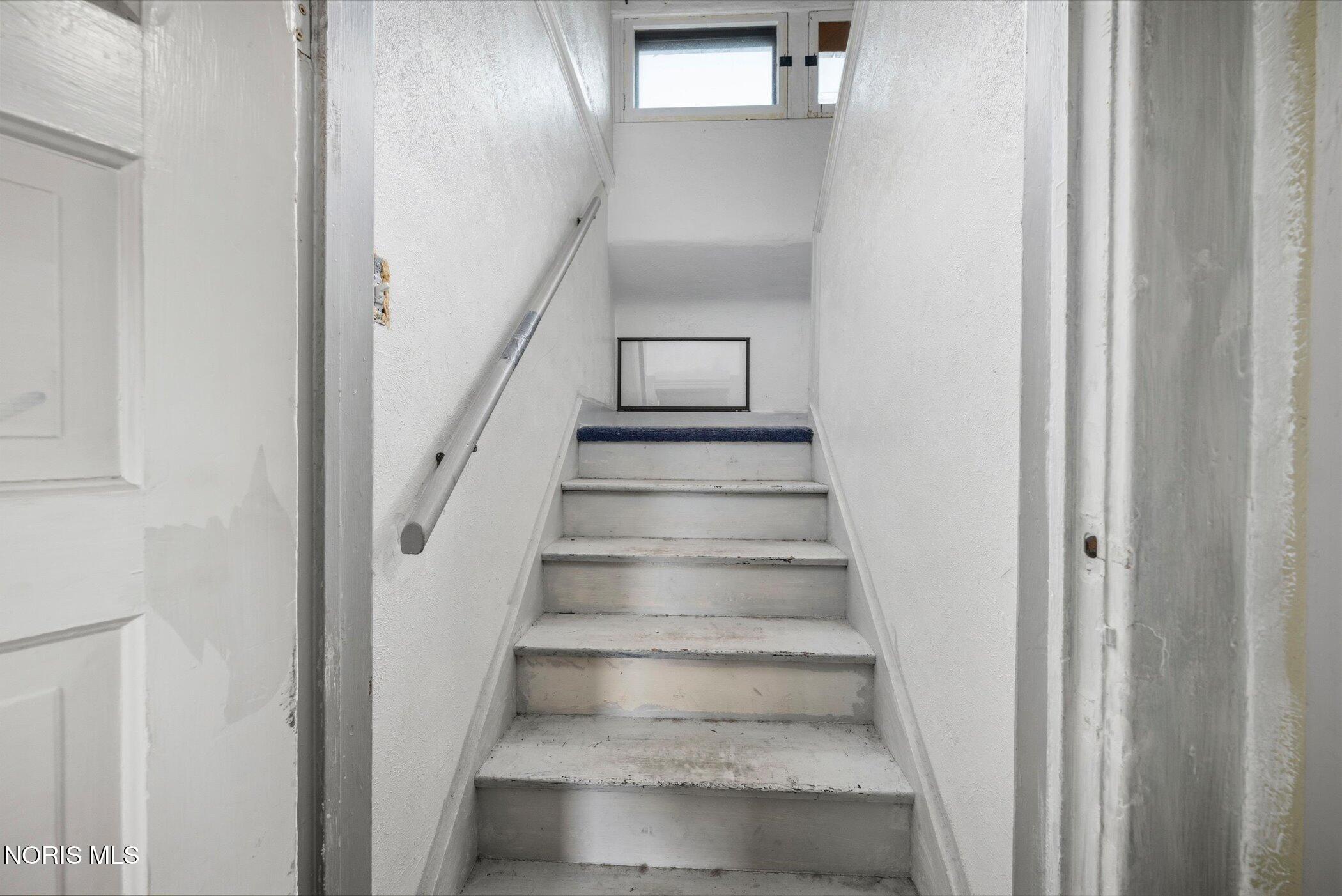 2729 Fulton Street