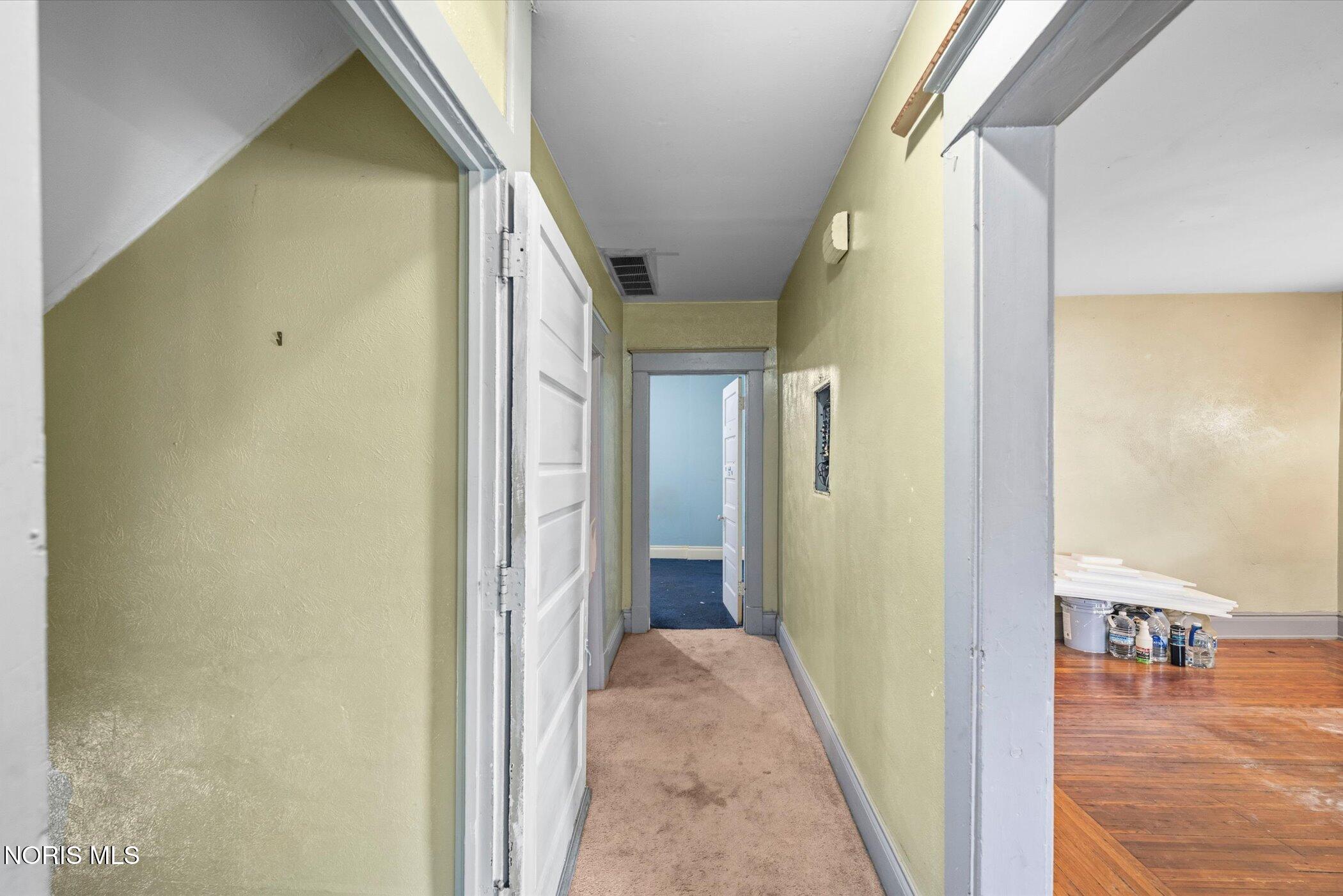 2729 Fulton Street
