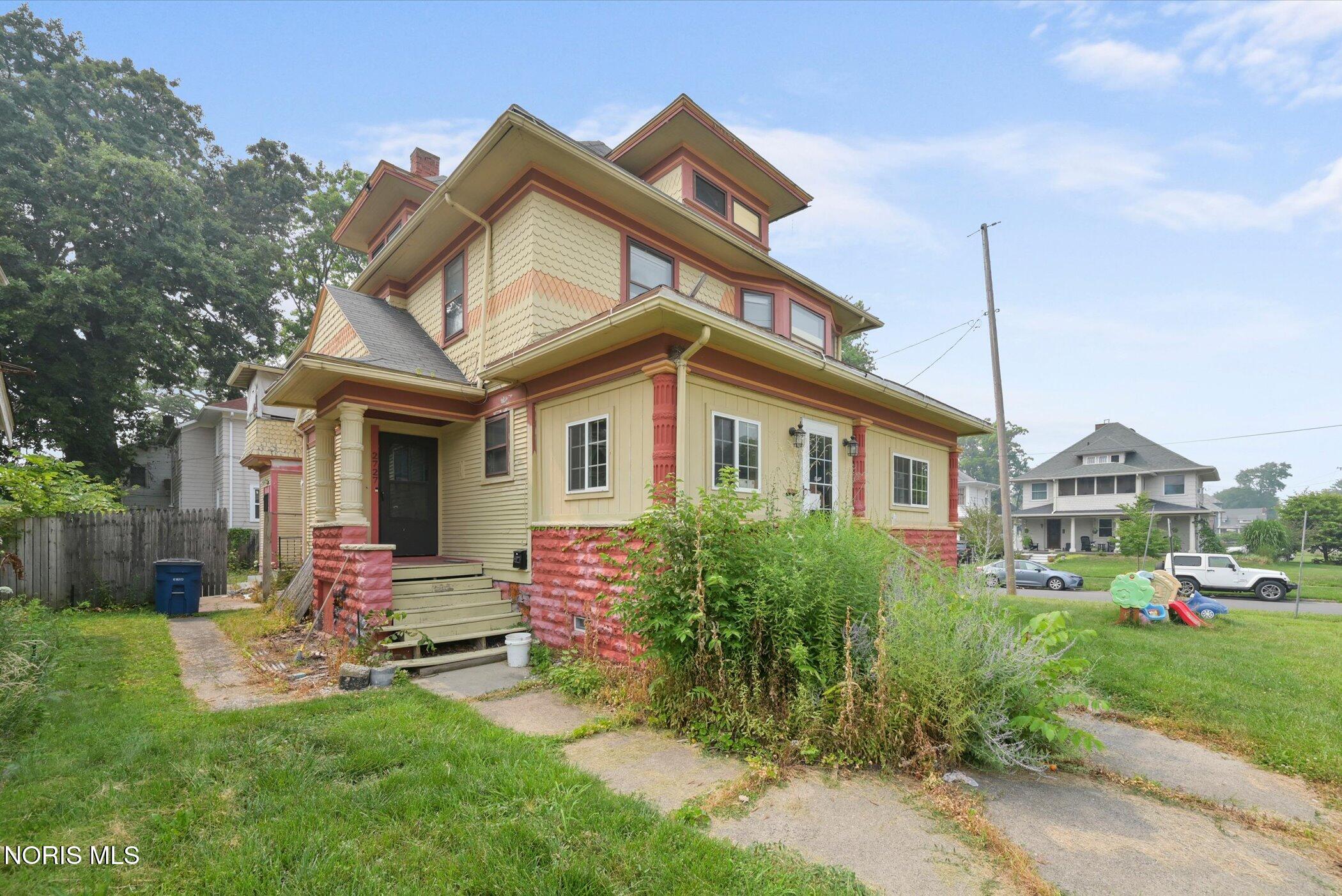2729 Fulton Street