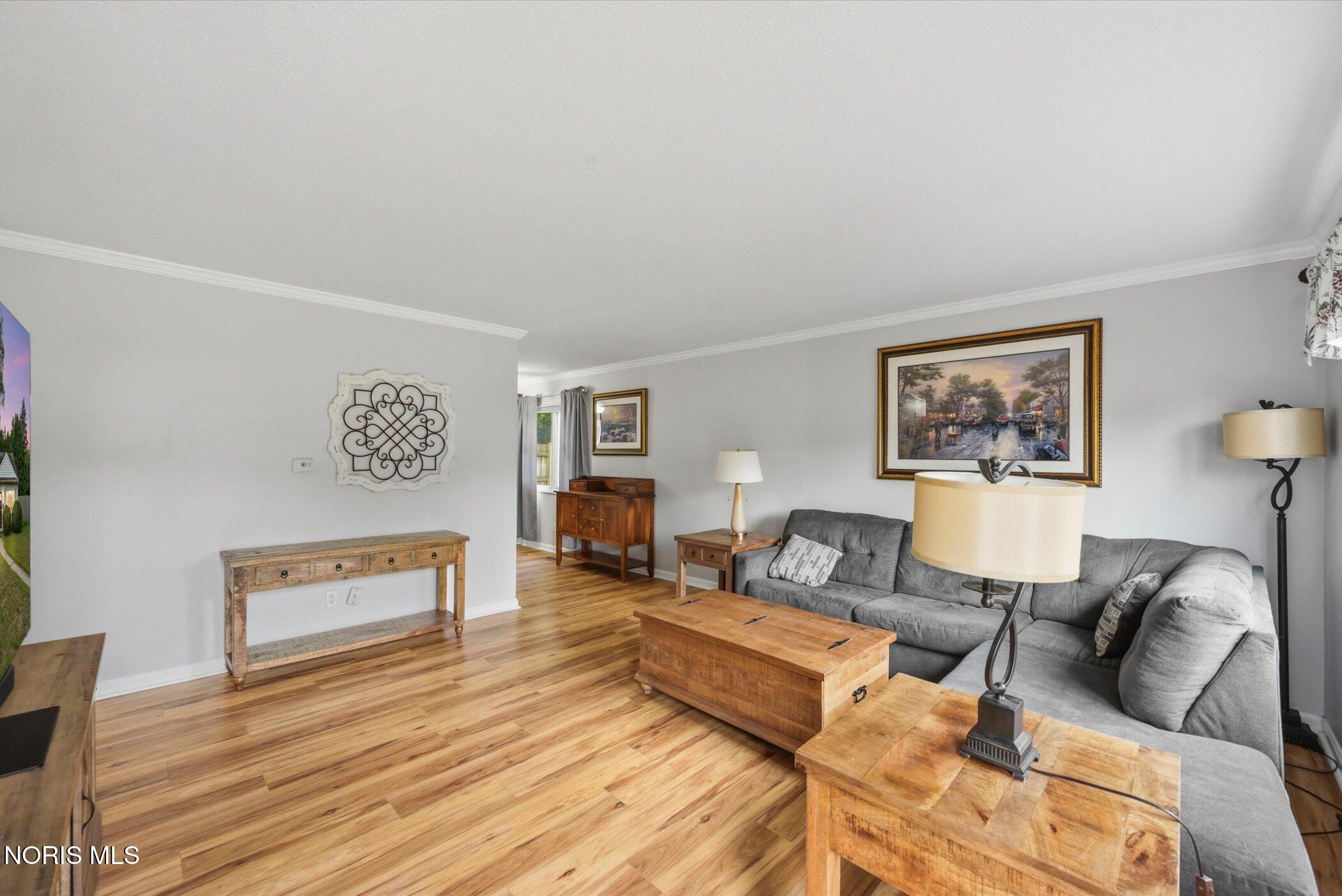 3459 Forest Grove Drive