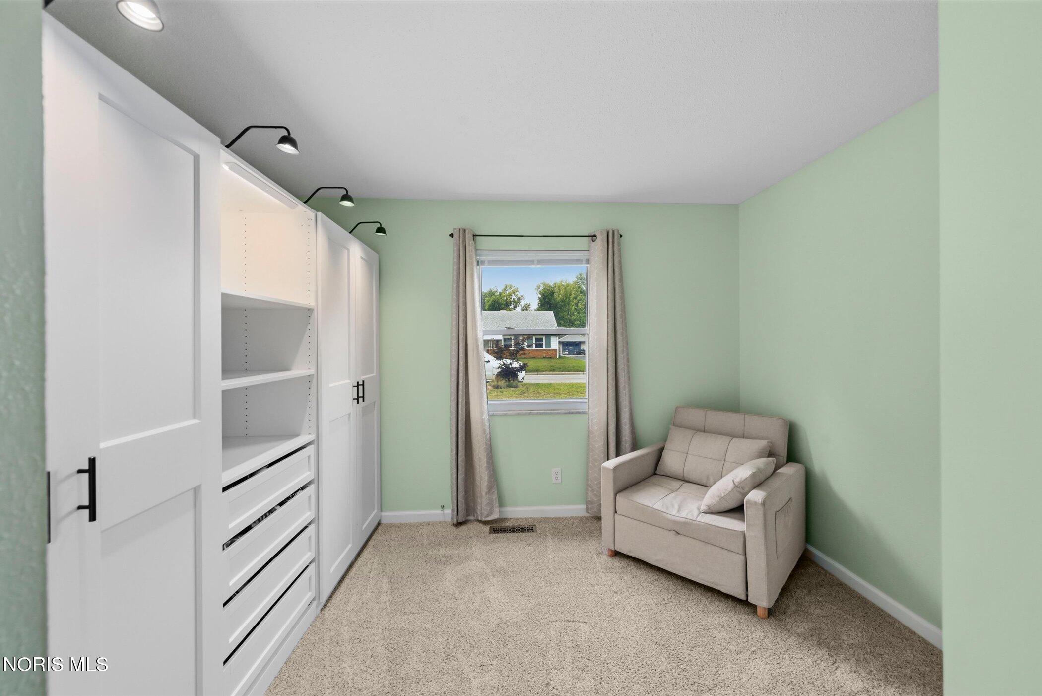 3459 Forest Grove Drive