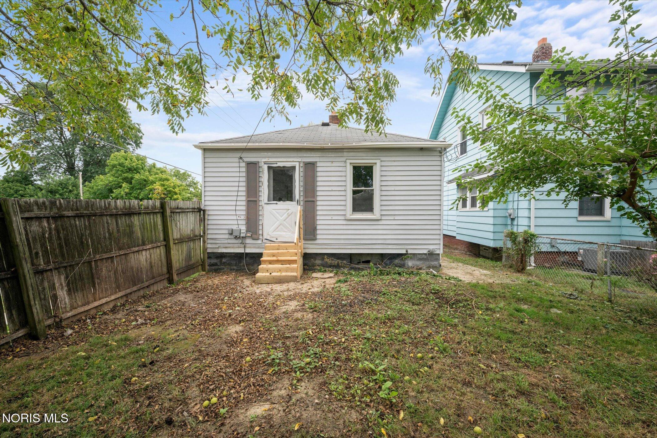 4243 Fairview Drive