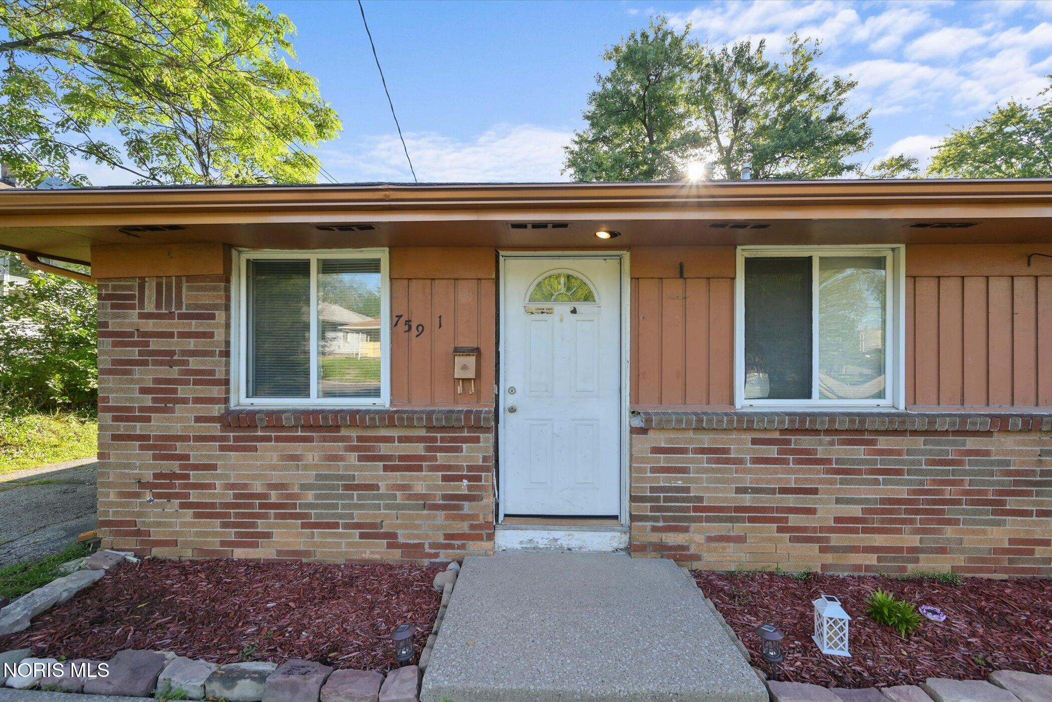 763 Dover Place