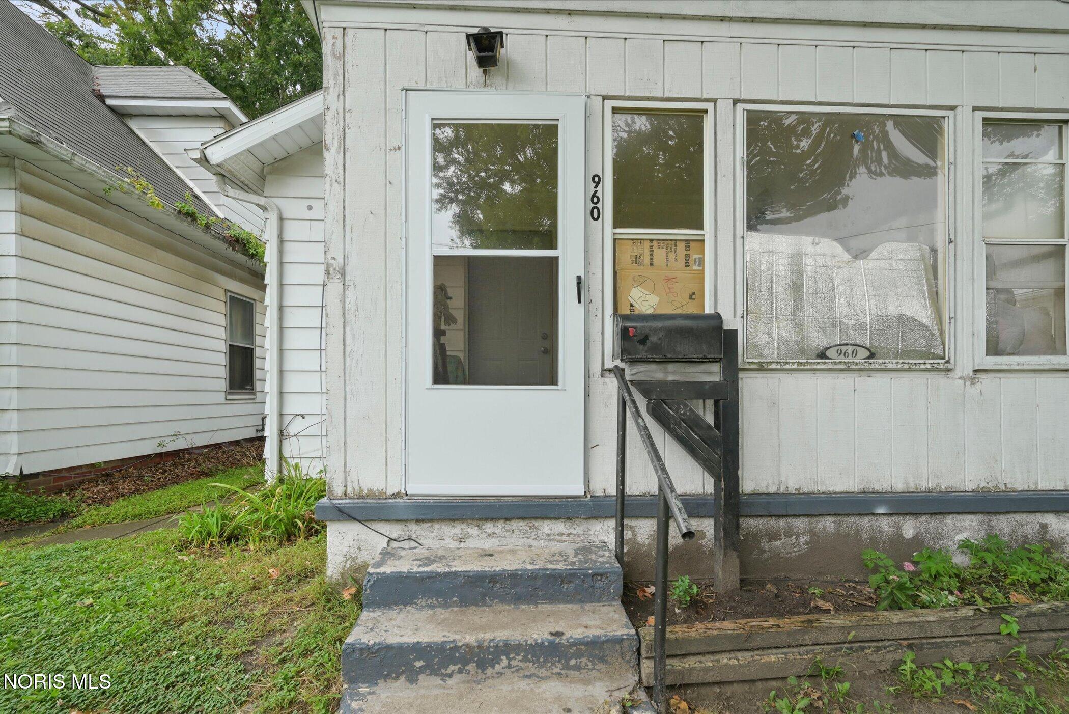 960 Willow Avenue