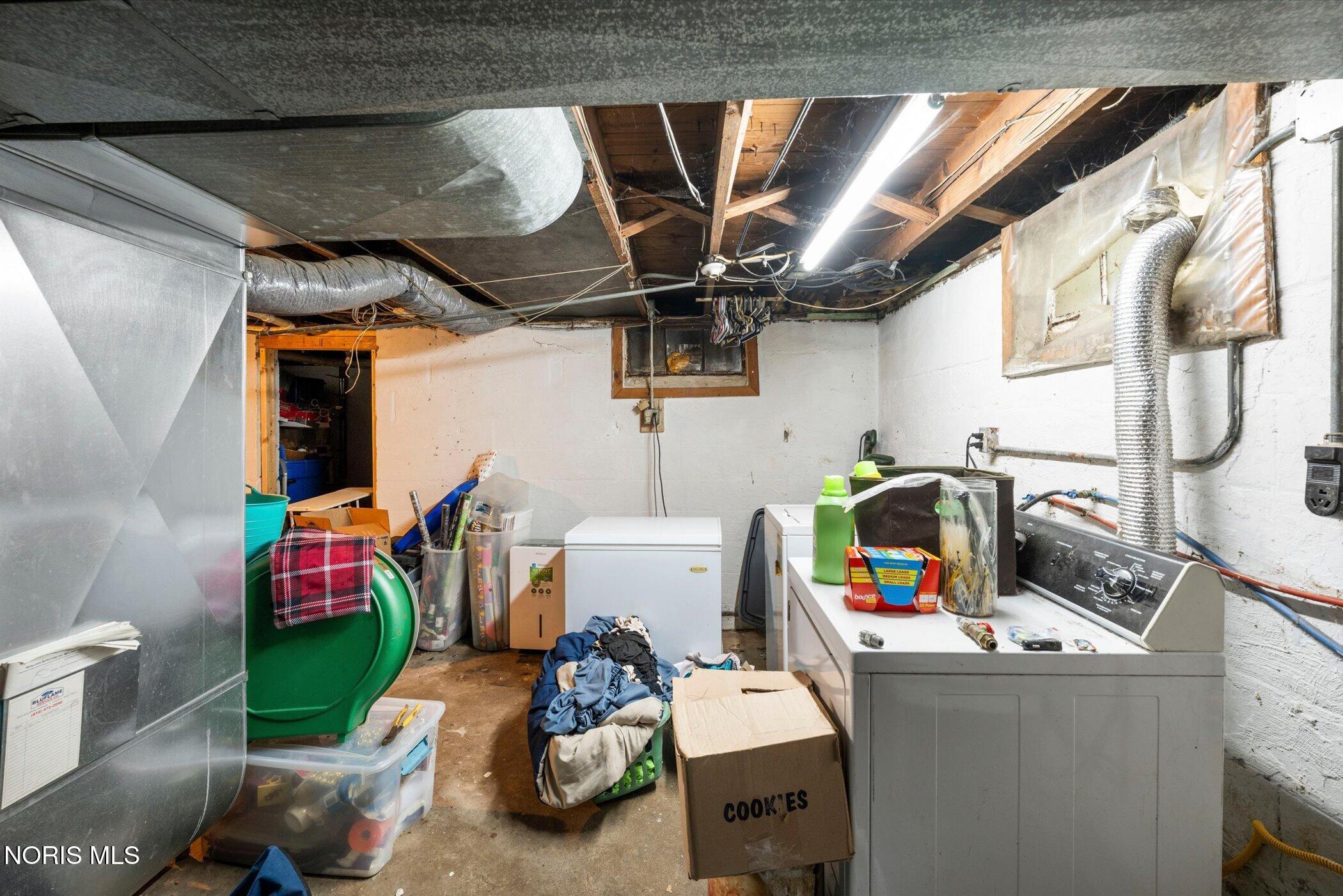 1744 Duncan Road
