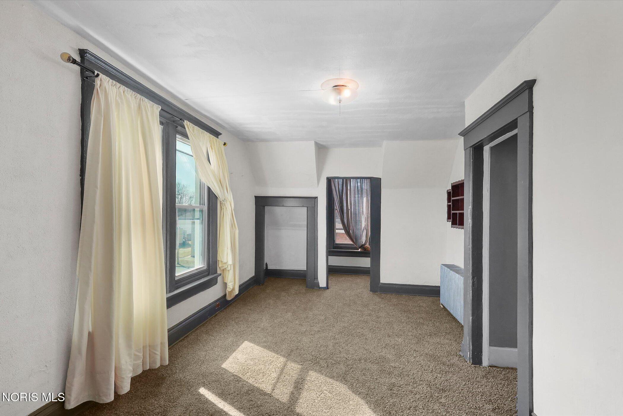 1409 N Huron Street
