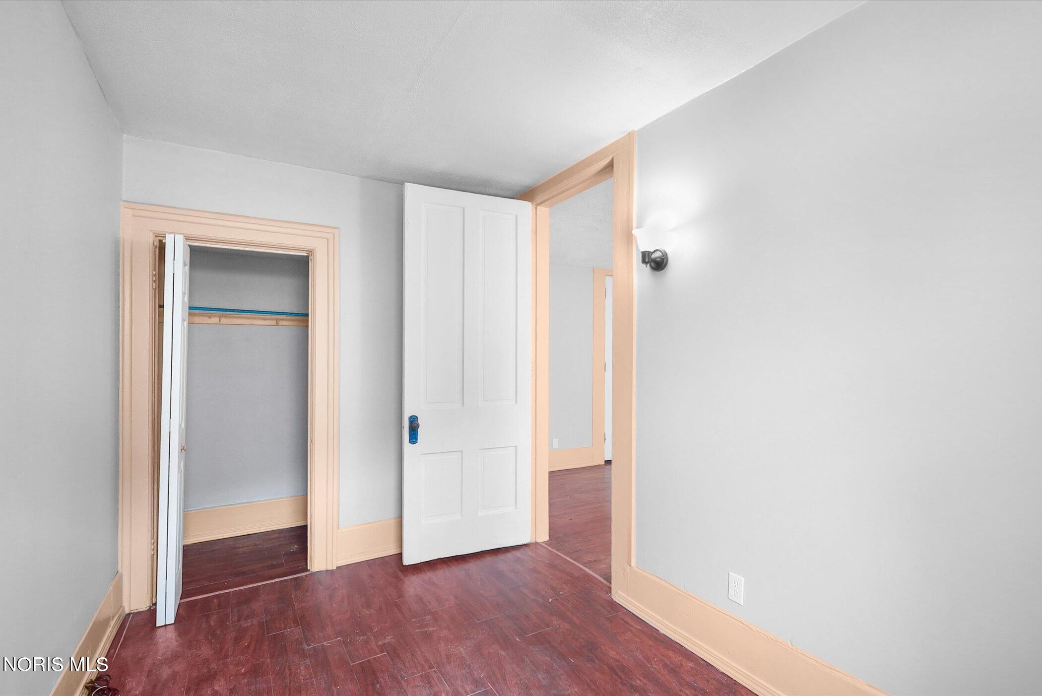 1409 N Huron Street