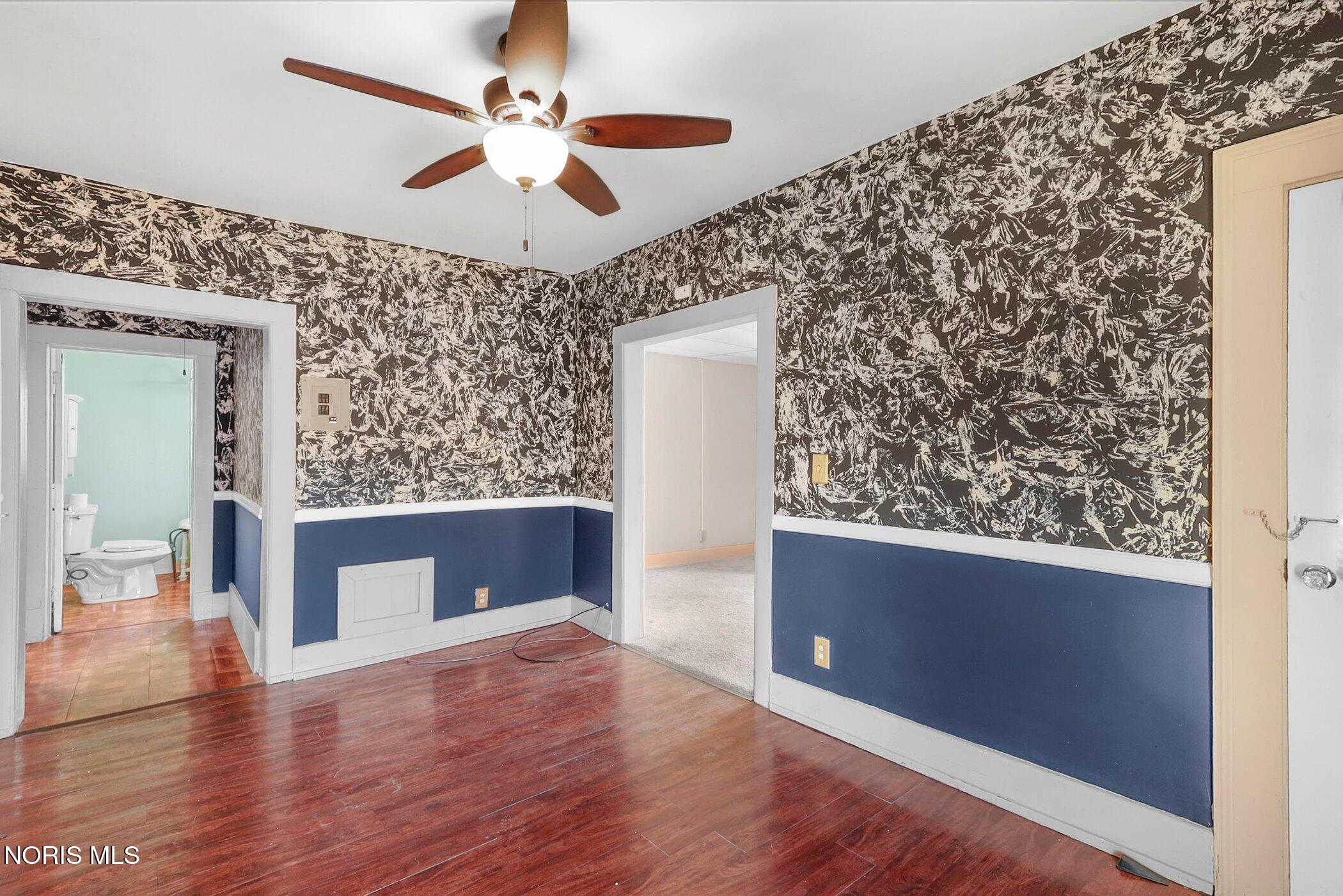 1409 N Huron Street
