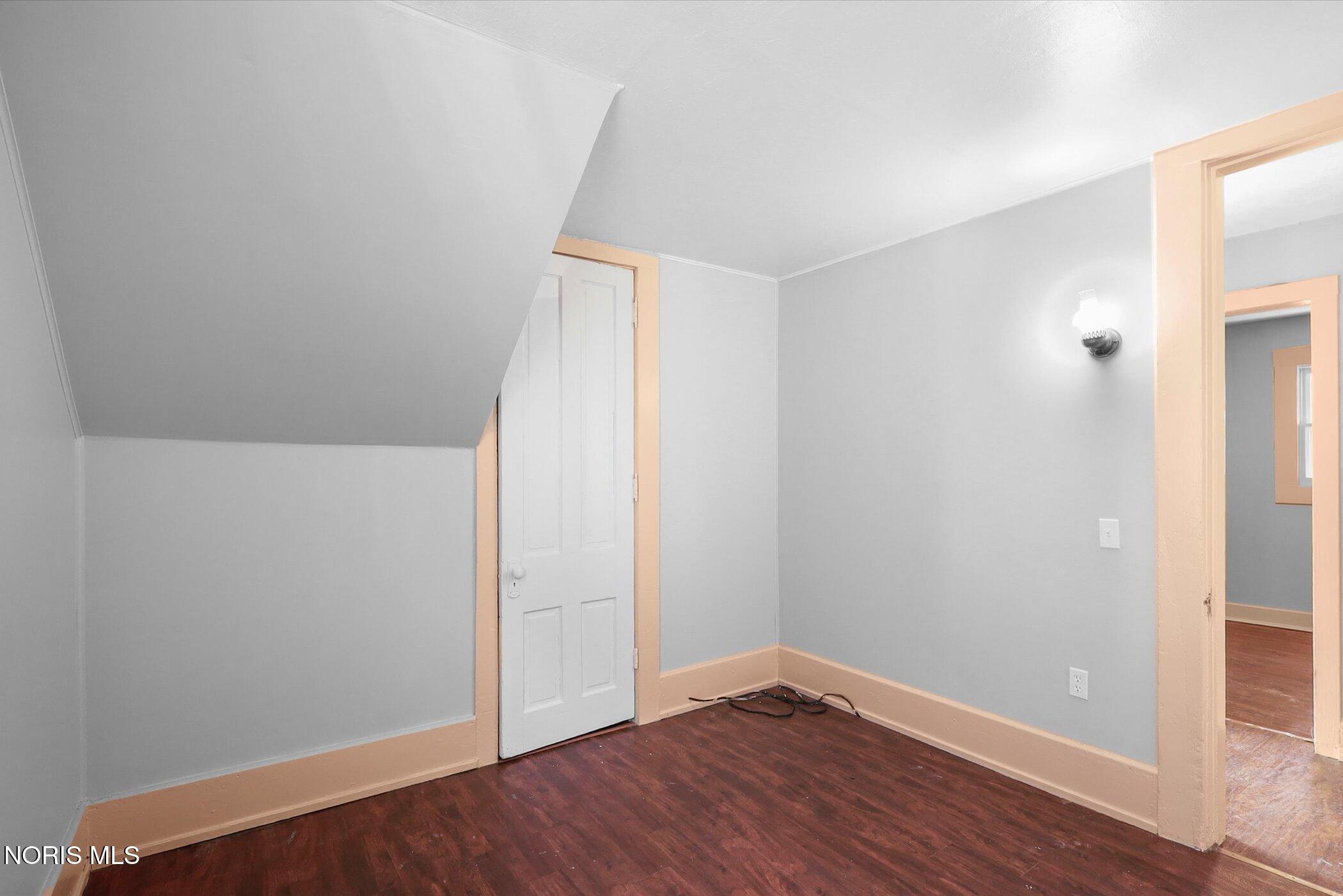 1409 N Huron Street