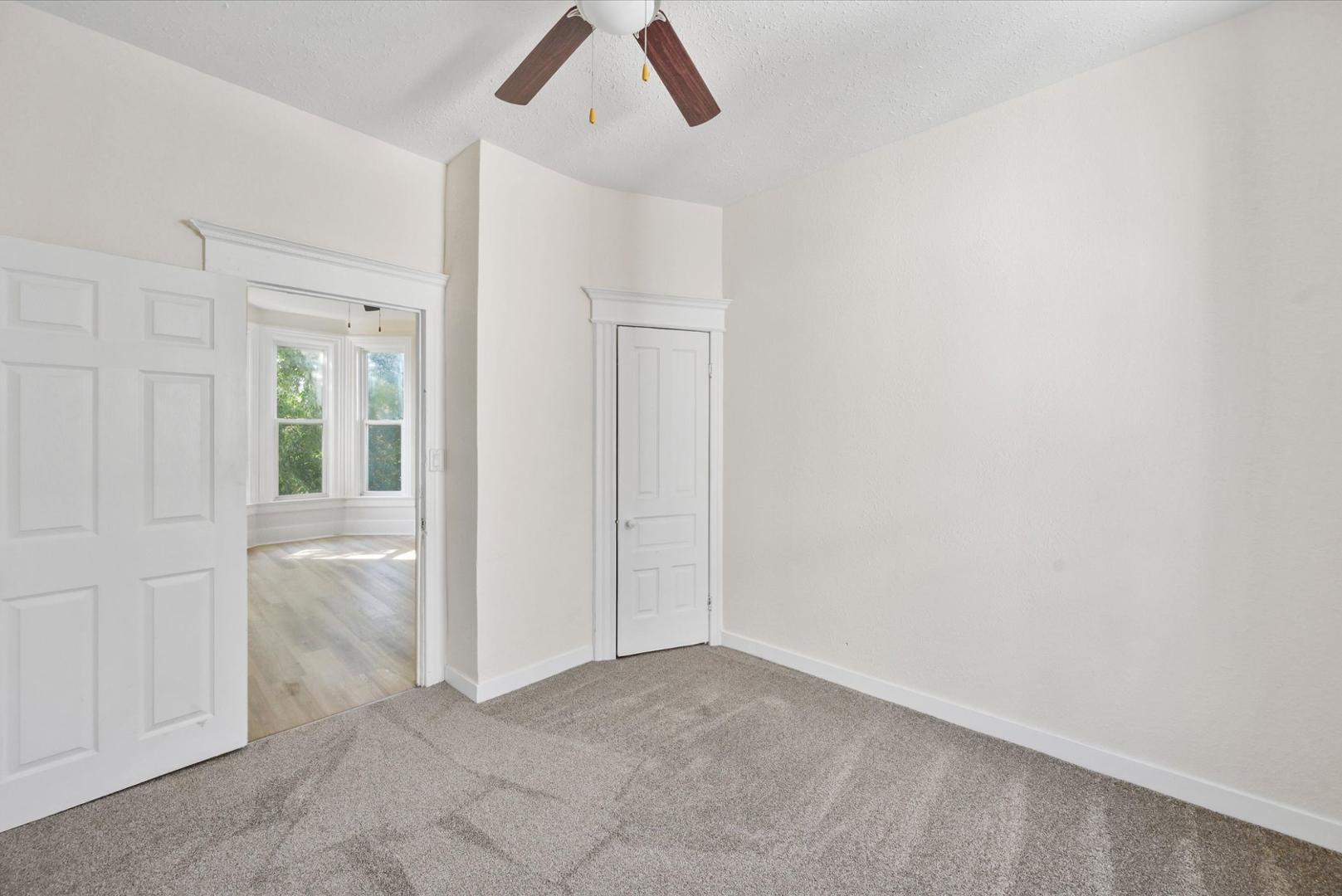 555 Crittenden Avenue, Upper