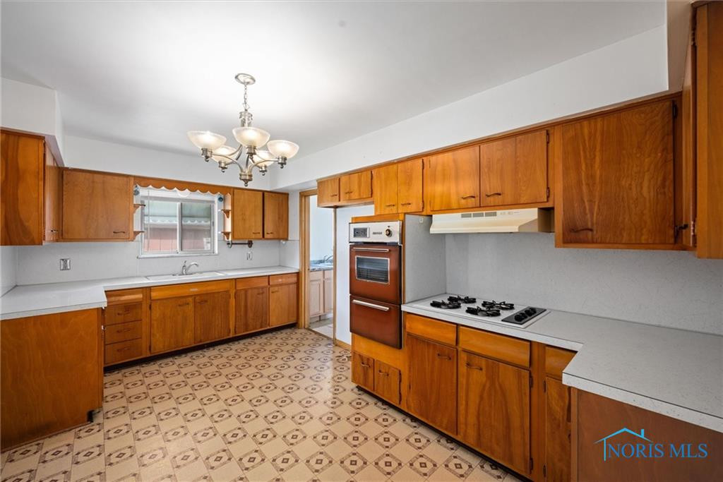 251 E Central Avenue