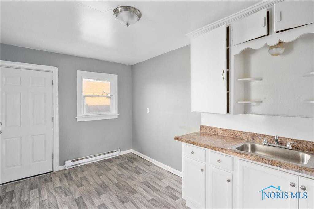 1752 Arlington Avenue