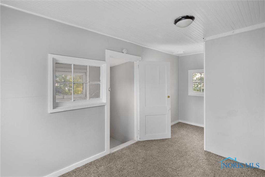 1752 Arlington Avenue