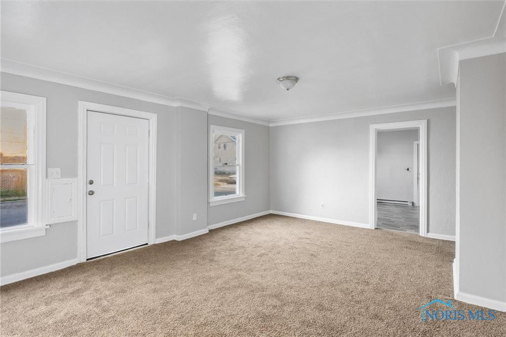 1752 Arlington Avenue