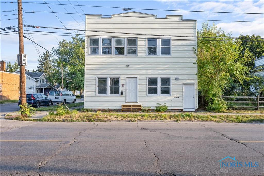 1752 Arlington Avenue