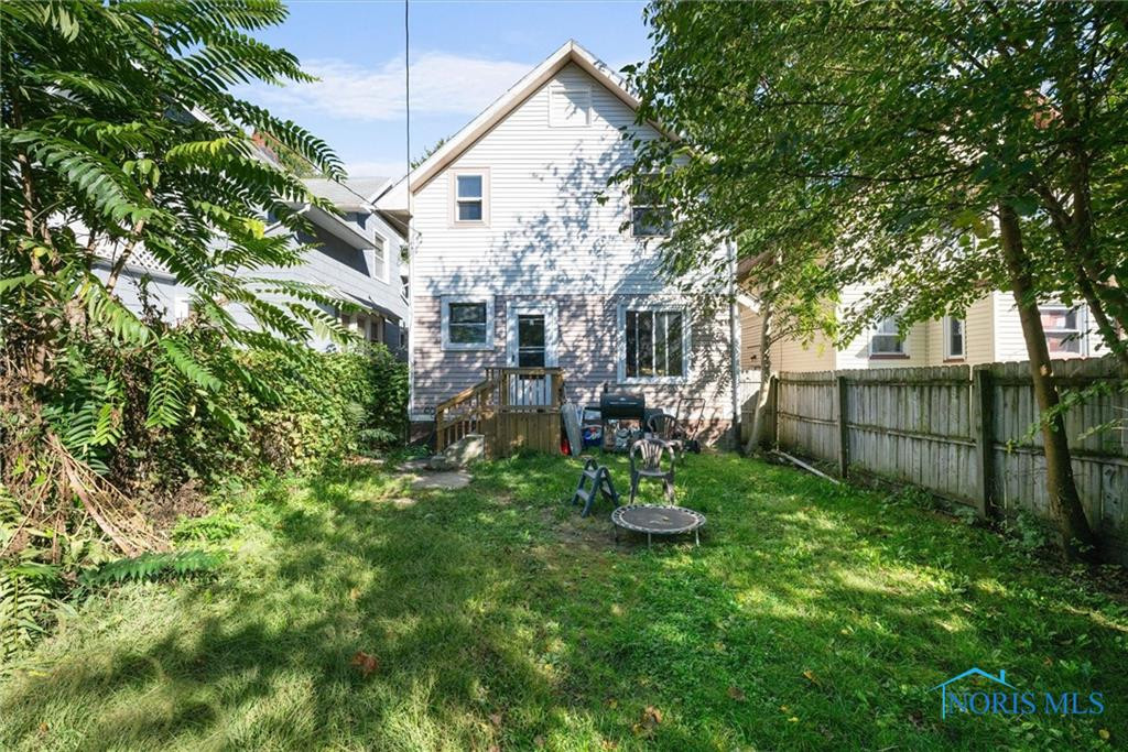 748 Geneva Avenue