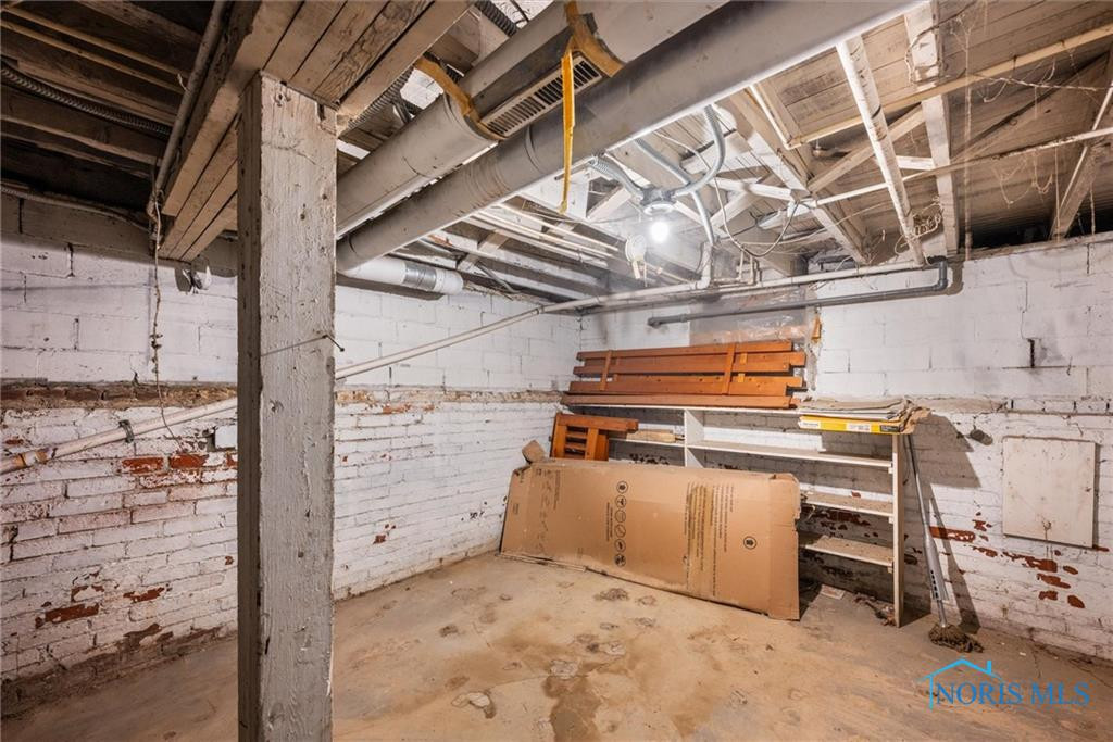 515 Walden Avenue