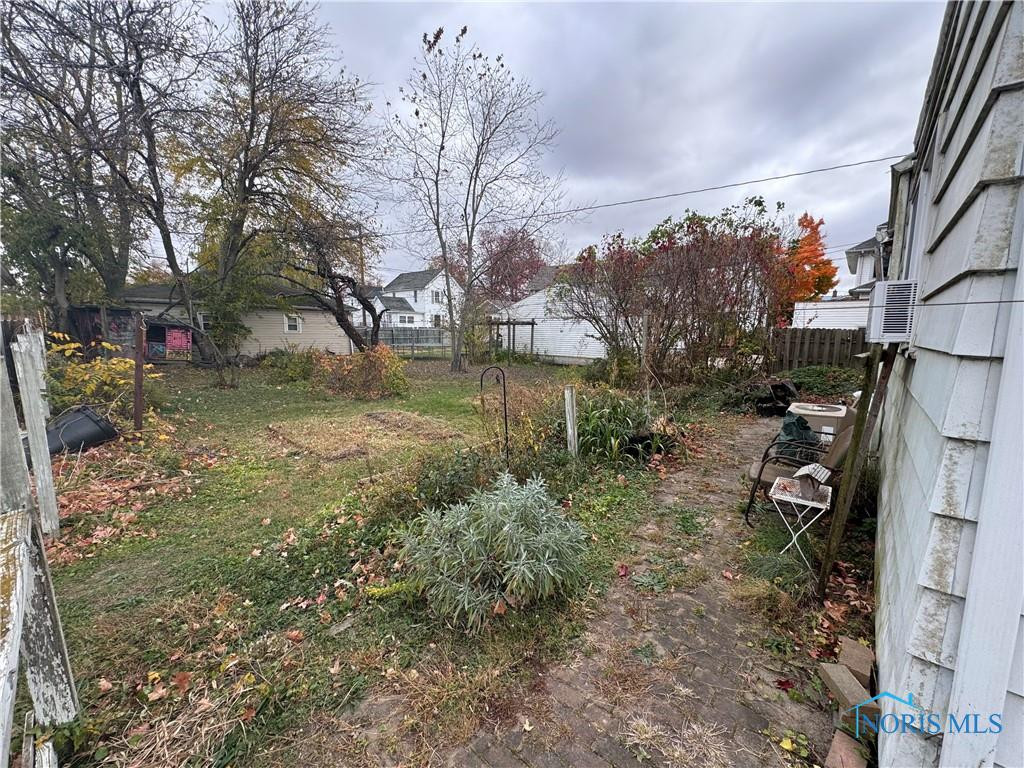 216 W Jackson Street