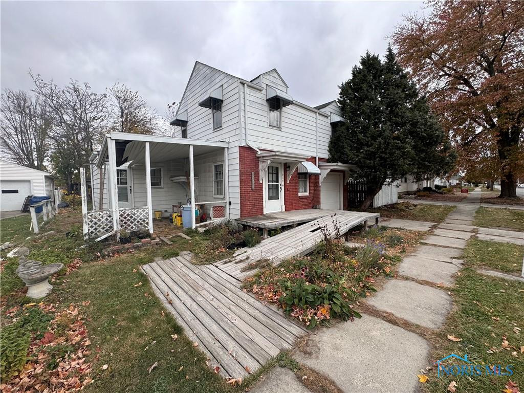 216 W Jackson Street