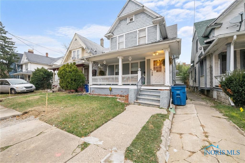 534 Acklin Avenue