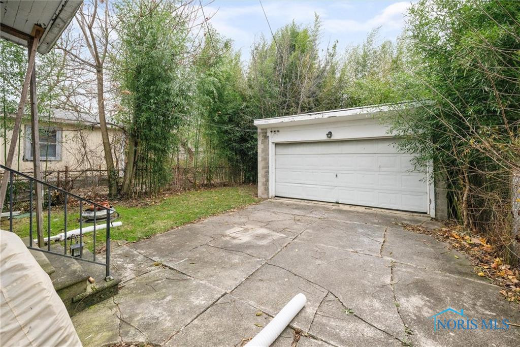534 Acklin Avenue